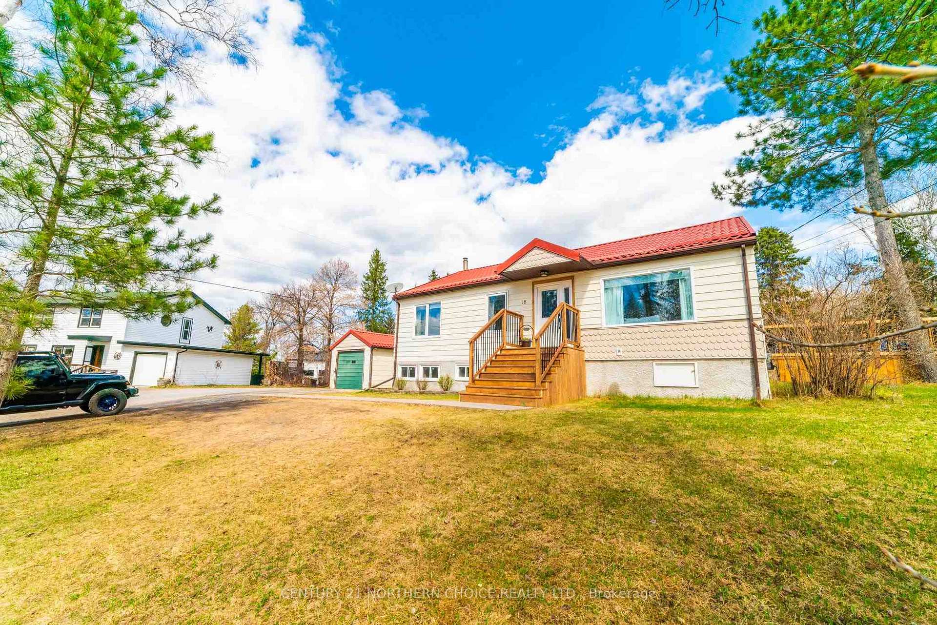 Photo 29 of 16 Cochenour Crescent, Red Lake — HOMEH