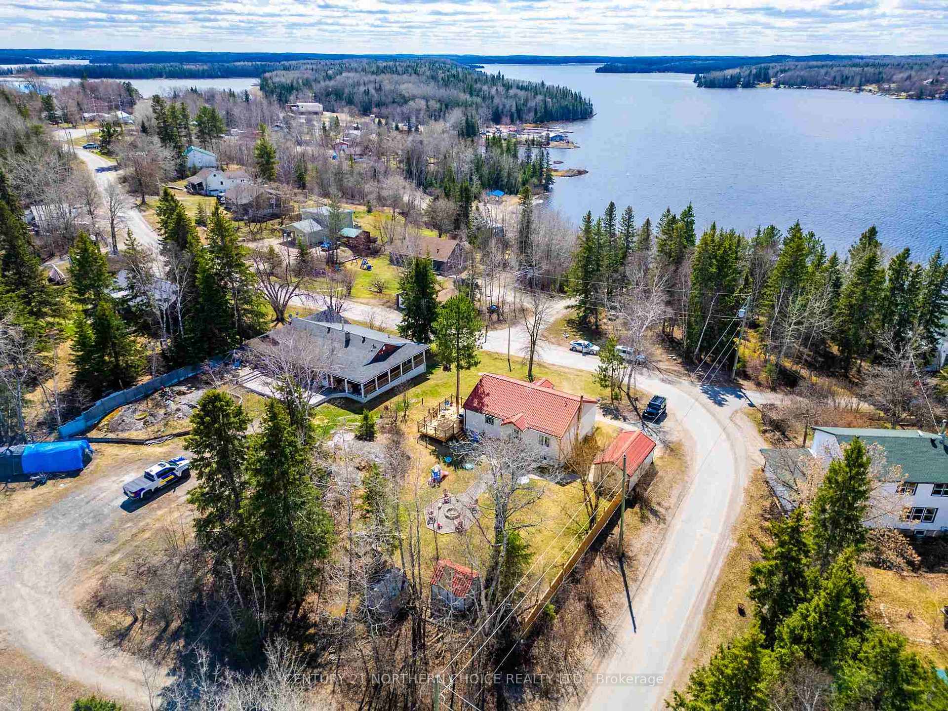 Photo 34 of 16 Cochenour Crescent, Red Lake — HOMEH