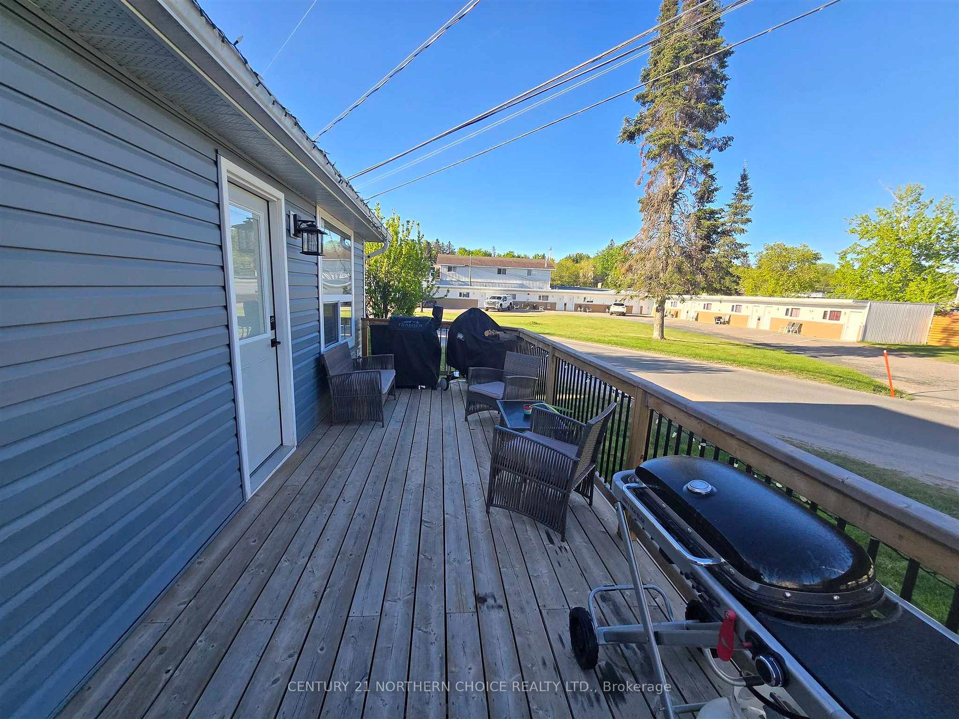 Photo 7 of 1424 River Drive, Kenora, Lakeside — HOMEH