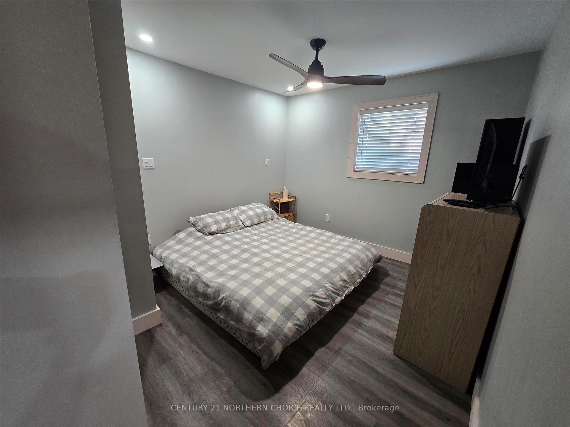 Photo 12 of 1424 River Drive, Kenora, Lakeside — HOMEH