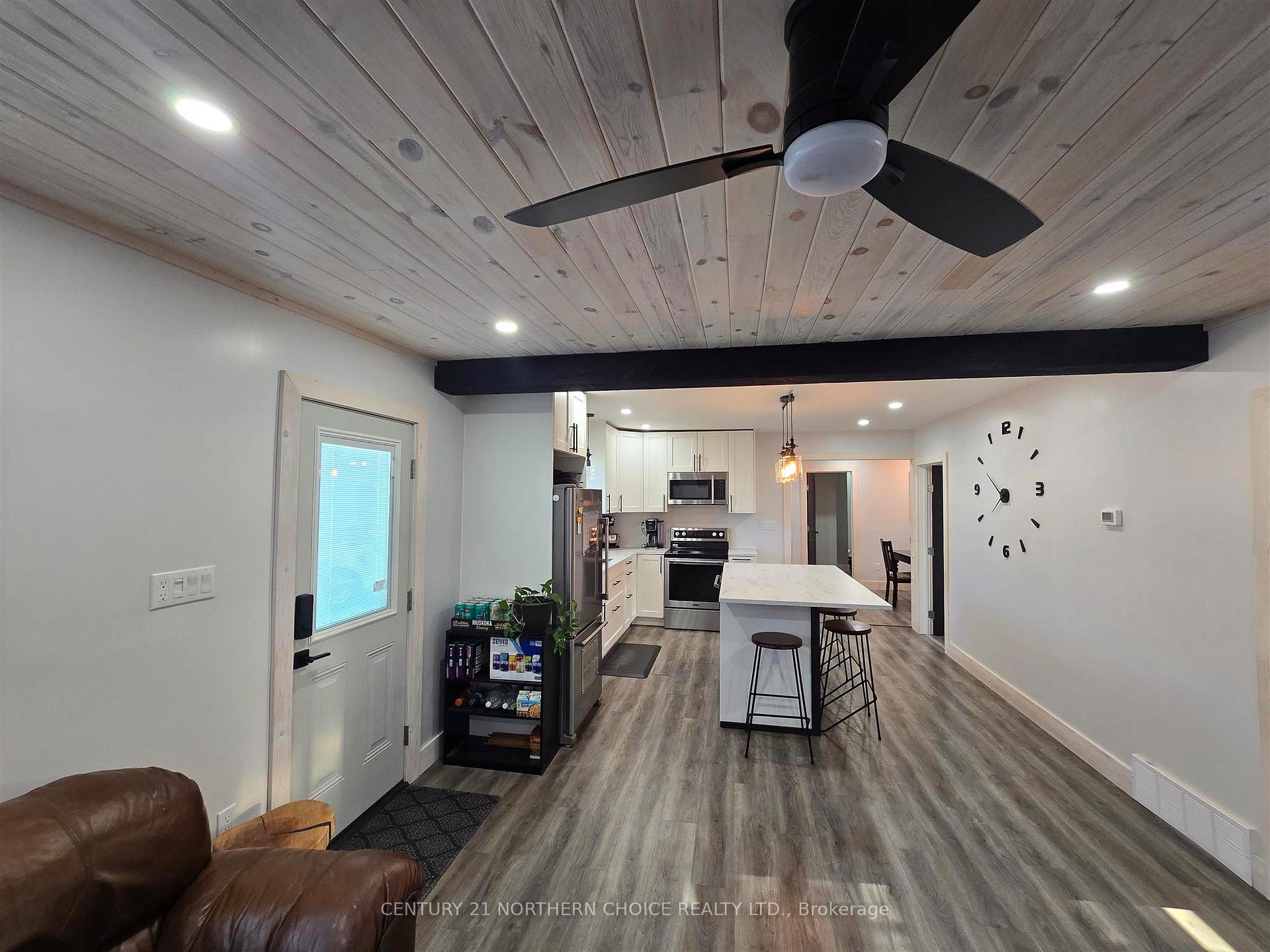 Photo 15 of 1424 River Drive, Kenora, Lakeside — HOMEH