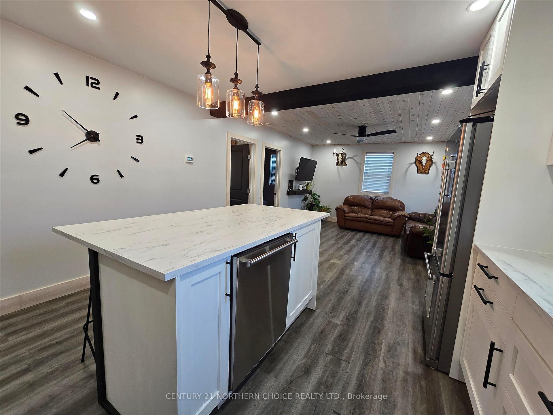 Photo 16 of 1424 River Drive, Kenora, Lakeside — HOMEH