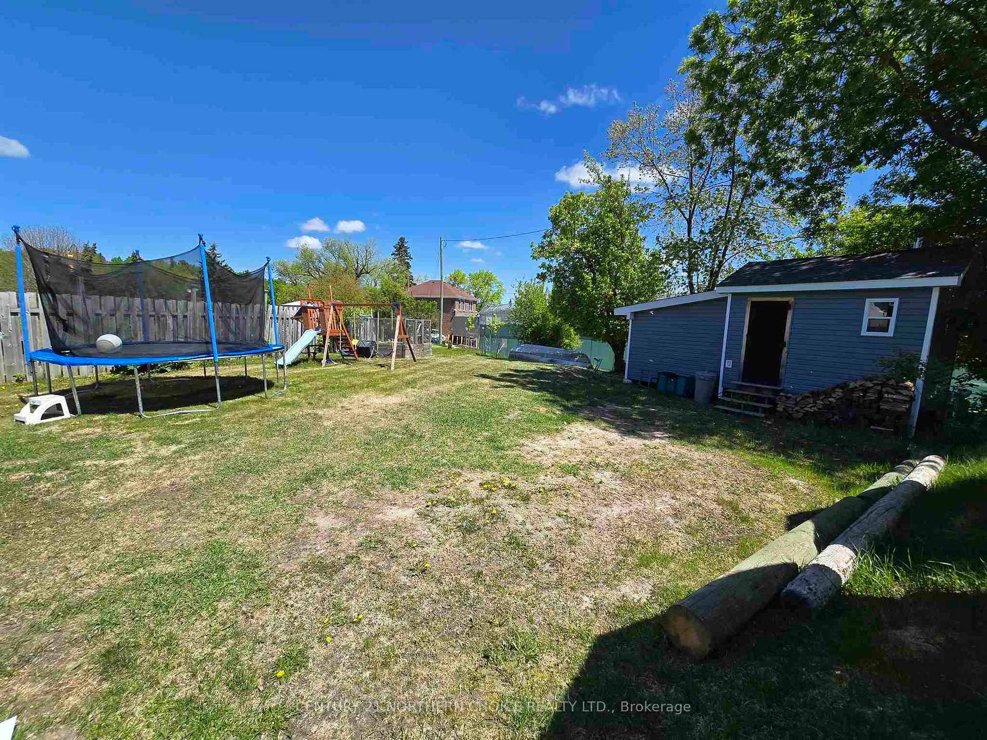 Photo 34 of 1424 River Drive, Kenora, Lakeside — HOMEH