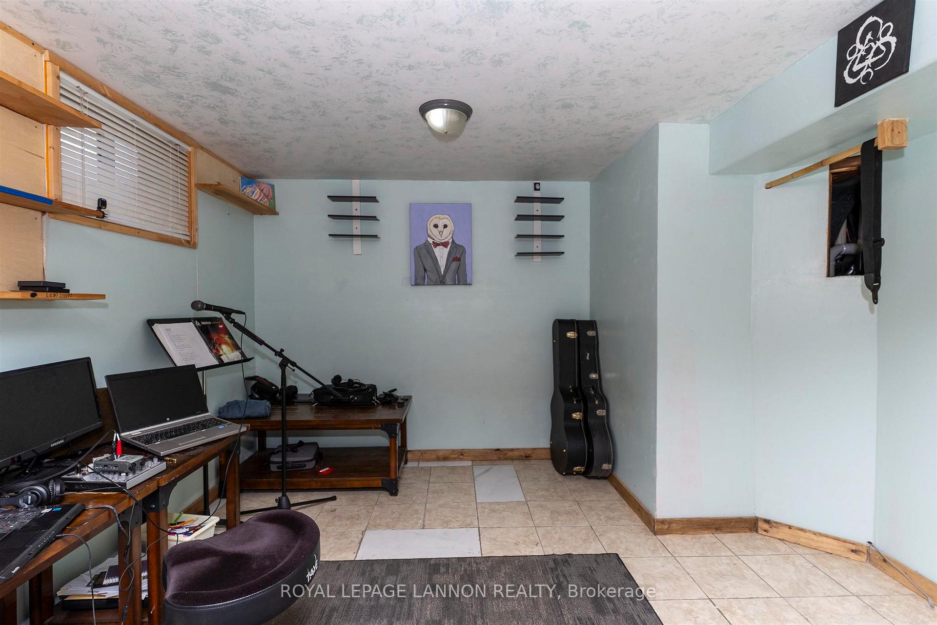 Photo 25 of 396 Mary Street E, Thunder Bay, Westfort — HOMEH