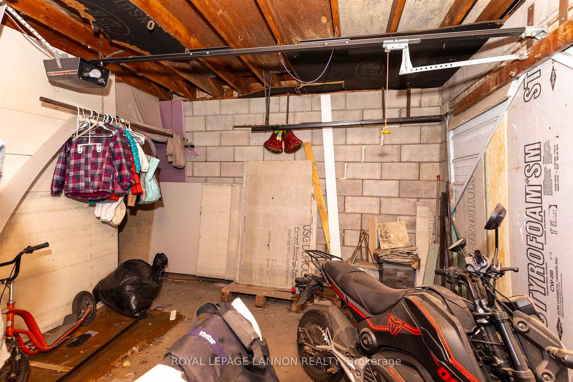 Photo 42 of 396 Mary Street E, Thunder Bay, Westfort — HOMEH