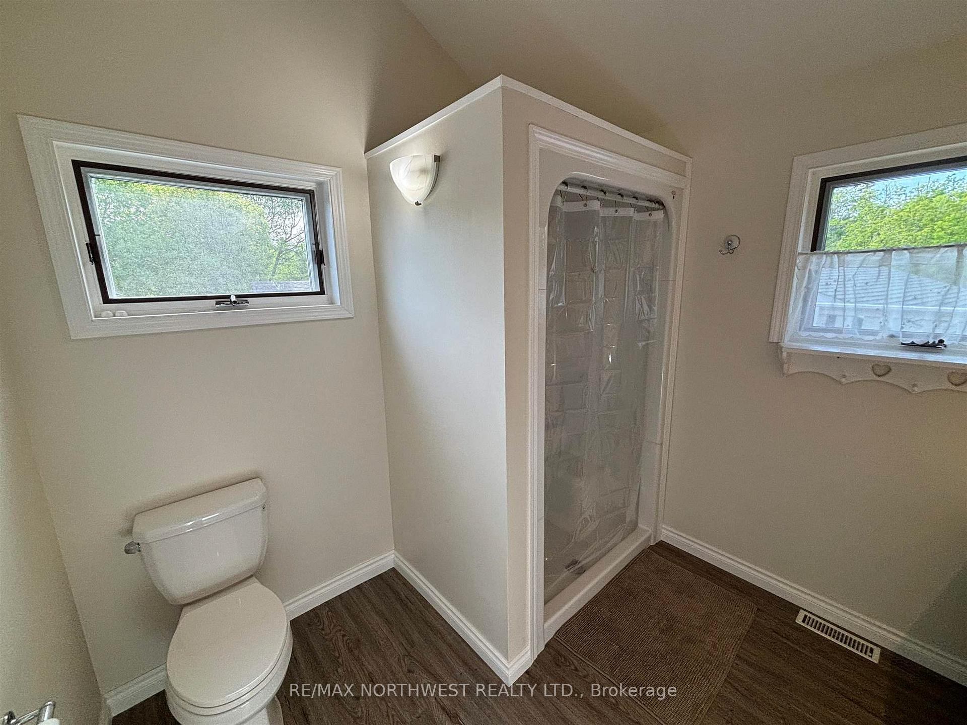 Photo 32 of 58 Norman Dr, Kenora, Norman — HOMEH
