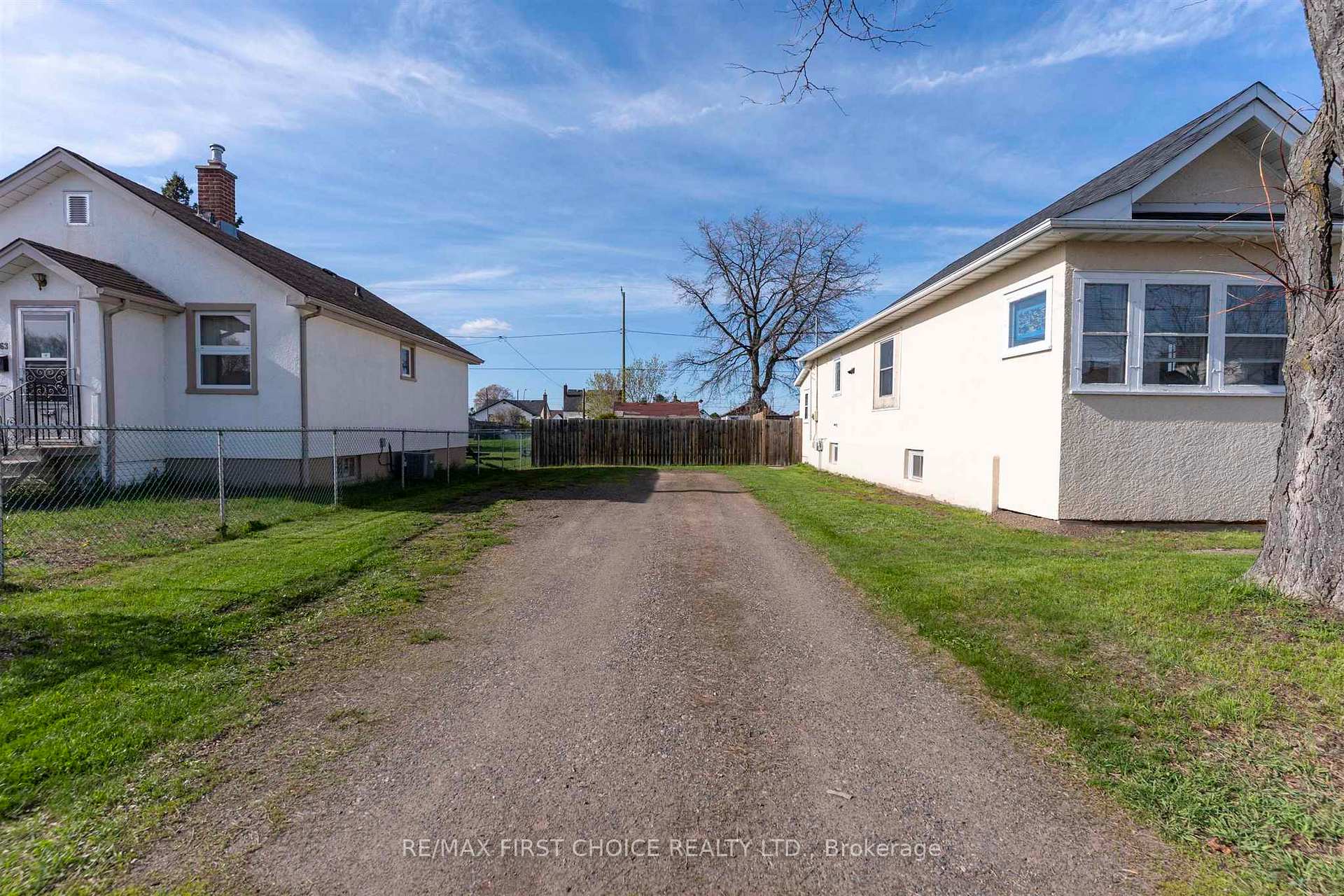 Photo 3 of 367 Mary Street E, Thunder Bay, Westfort — HOMEH