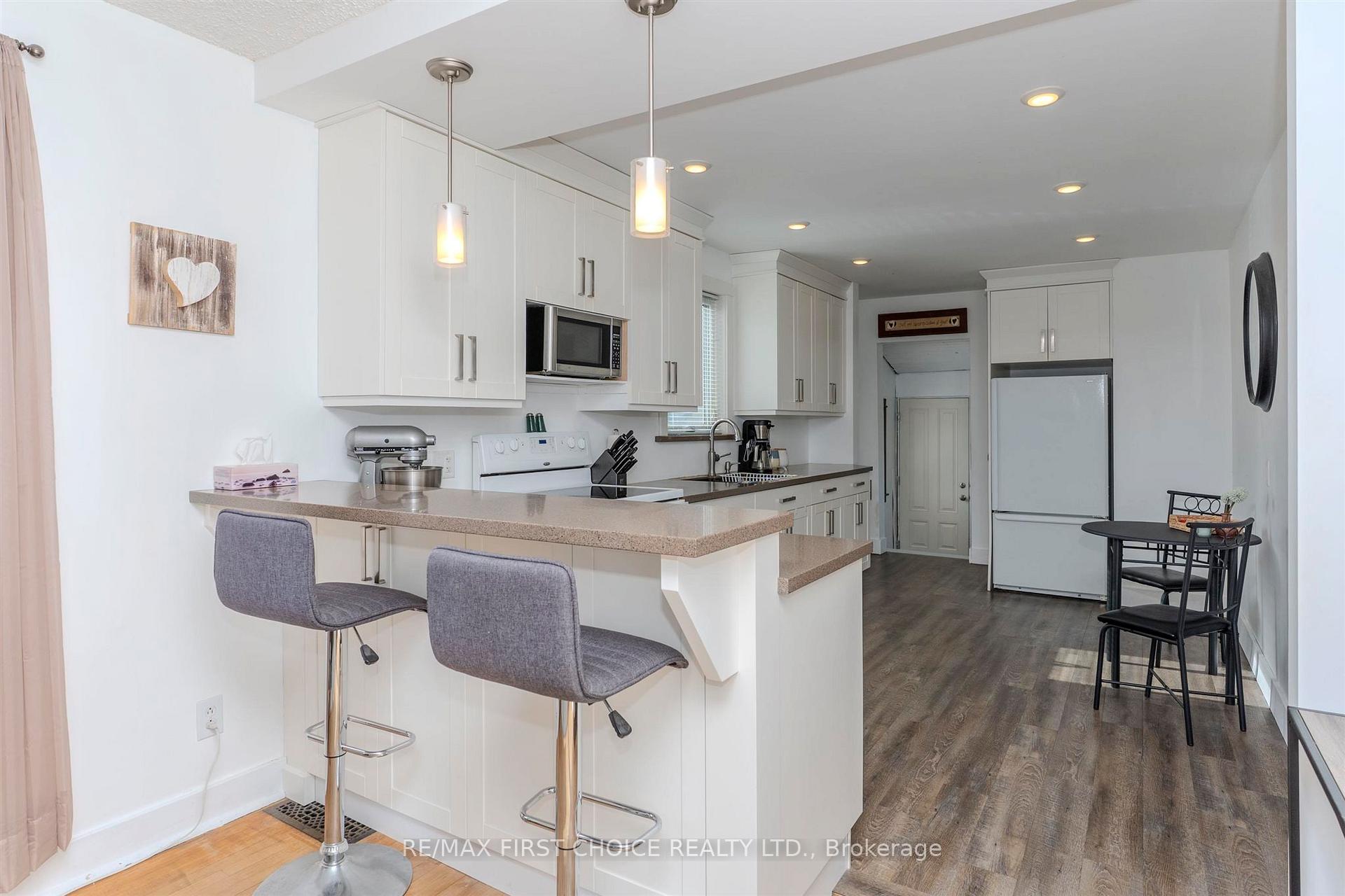 Photo 11 of 367 Mary Street E, Thunder Bay, Westfort — HOMEH
