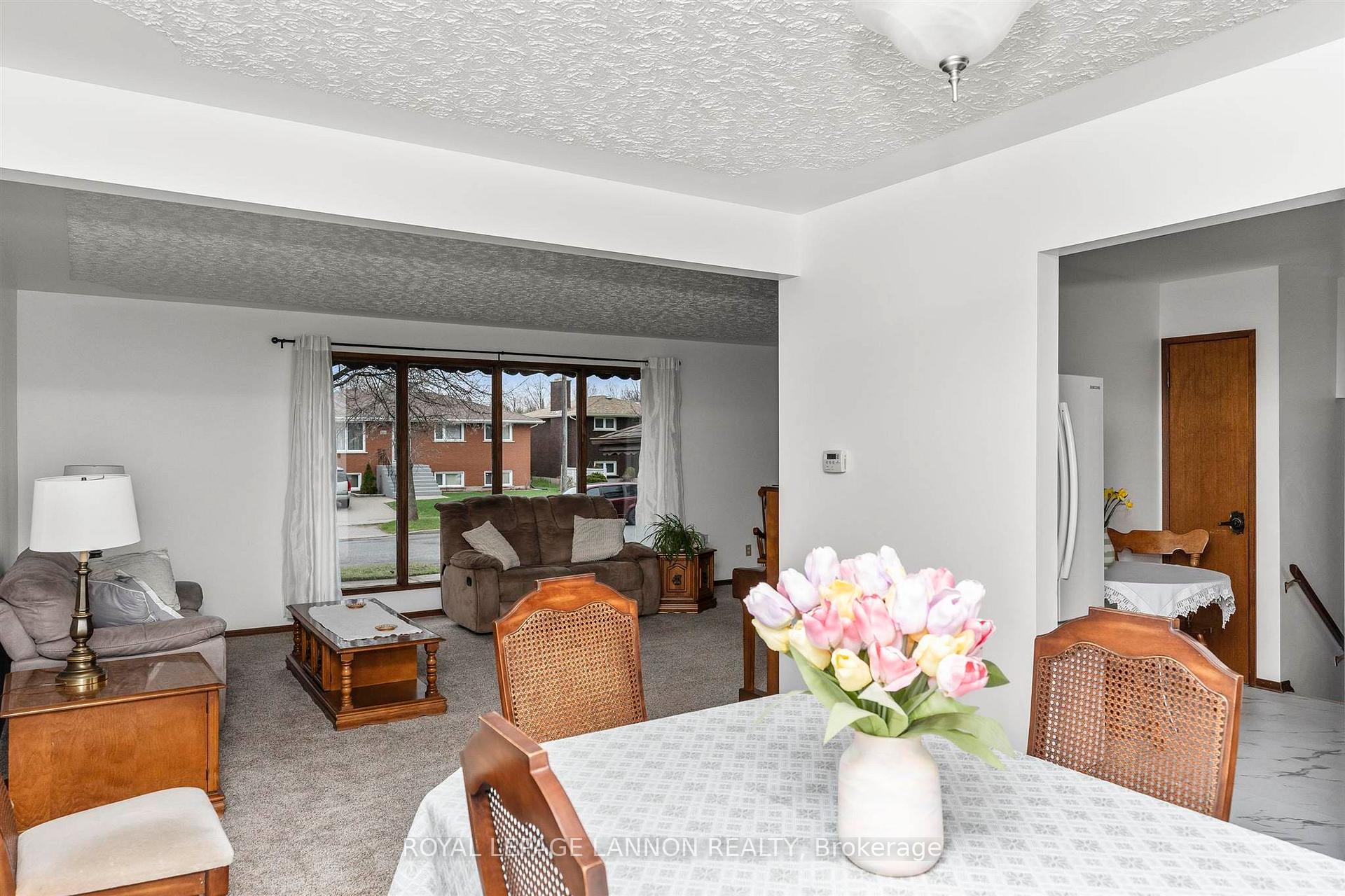 Photo 7 of 224 Anten Street, Thunder Bay, River Terrace — HOMEH