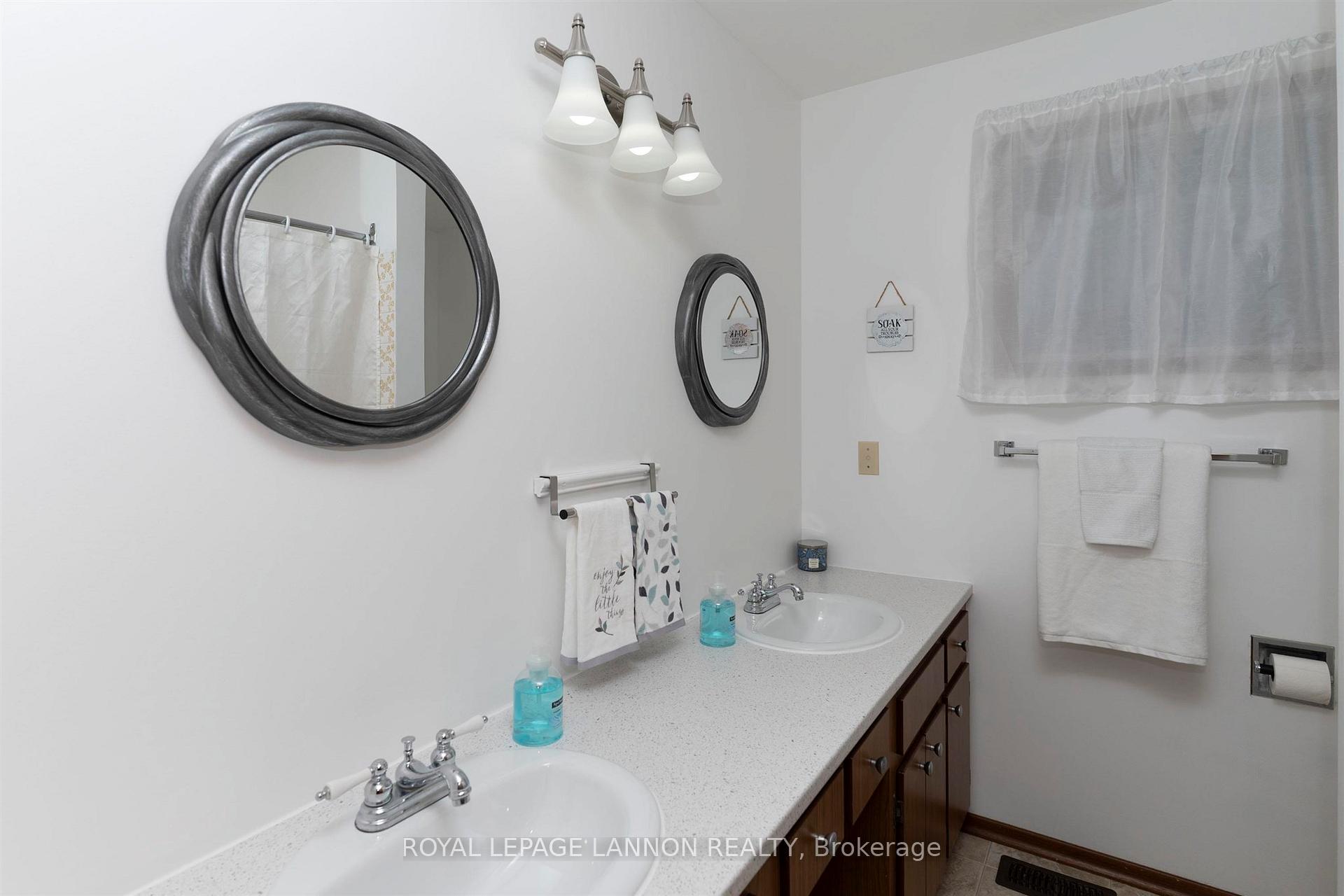 Photo 12 of 224 Anten Street, Thunder Bay, River Terrace — HOMEH