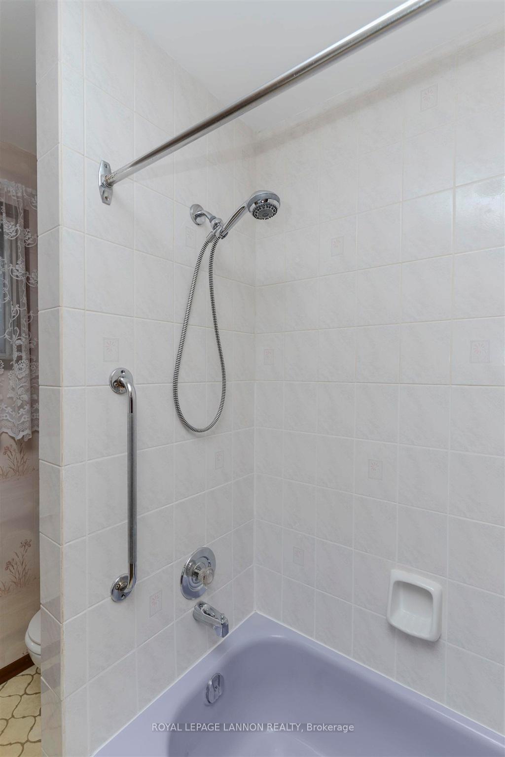 Photo 19 of 224 Anten Street, Thunder Bay, River Terrace — HOMEH