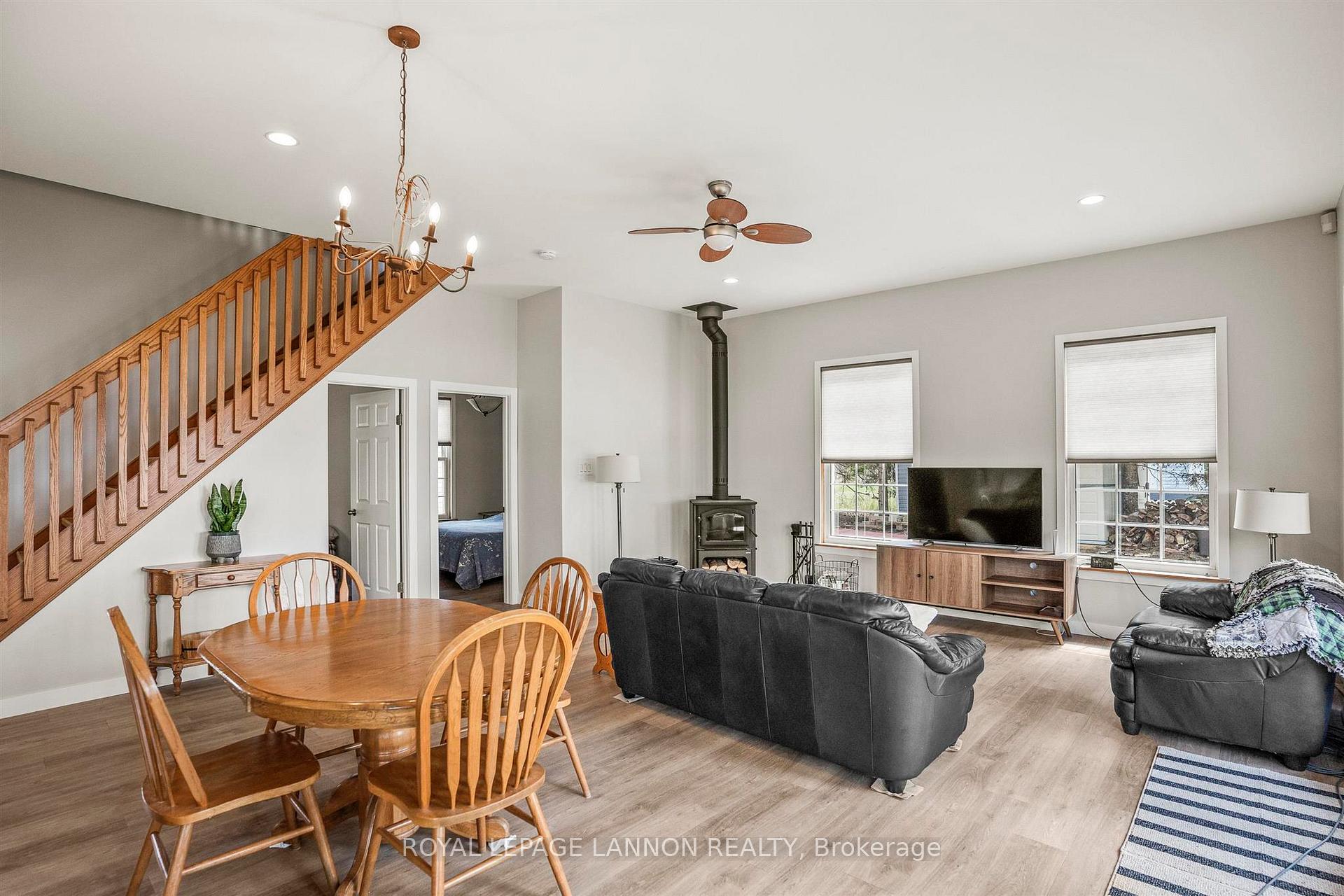 Photo 8 of 670 Memory Road, Neebing, Crooks — HOMEH