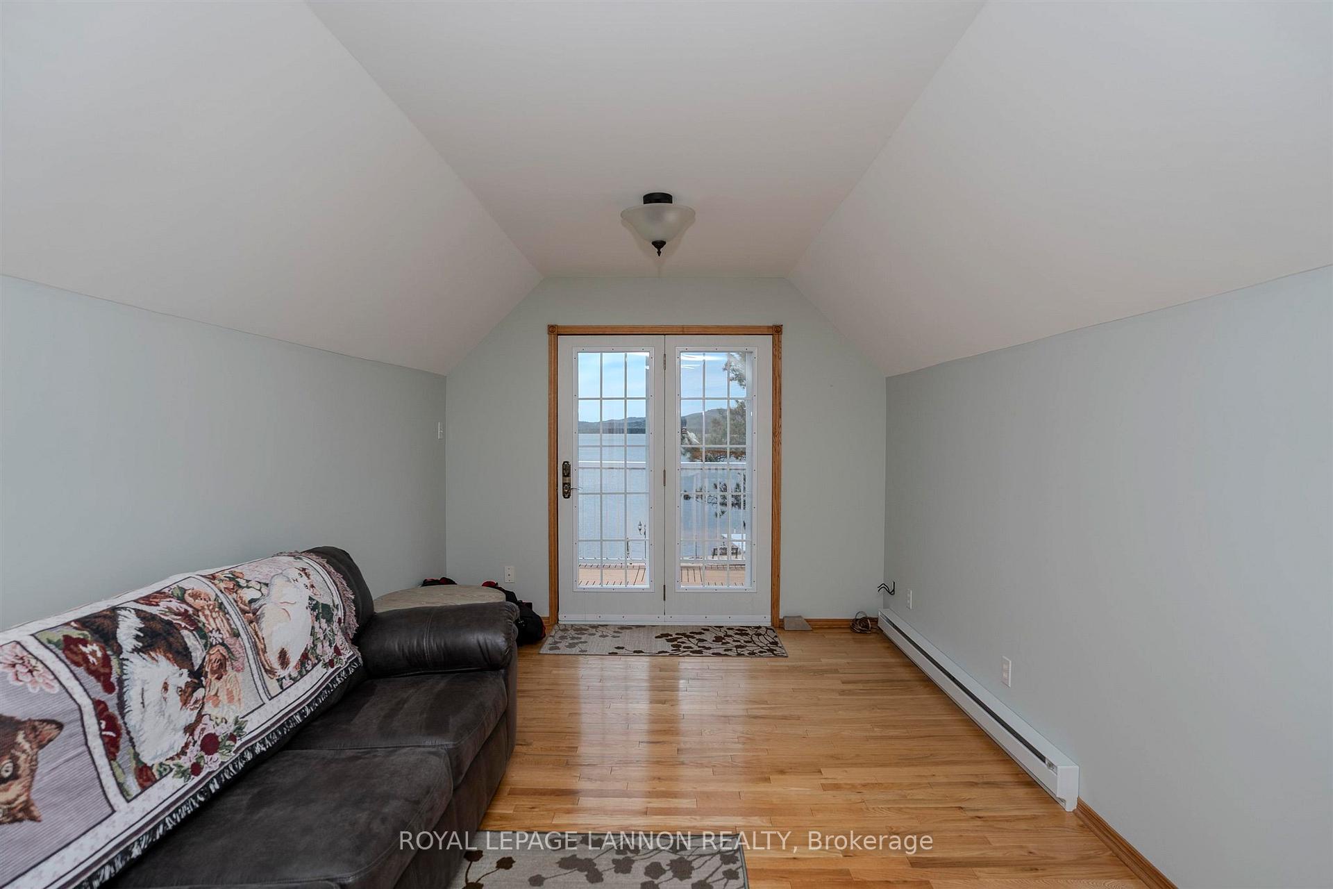 Photo 20 of 670 Memory Road, Neebing, Crooks — HOMEH