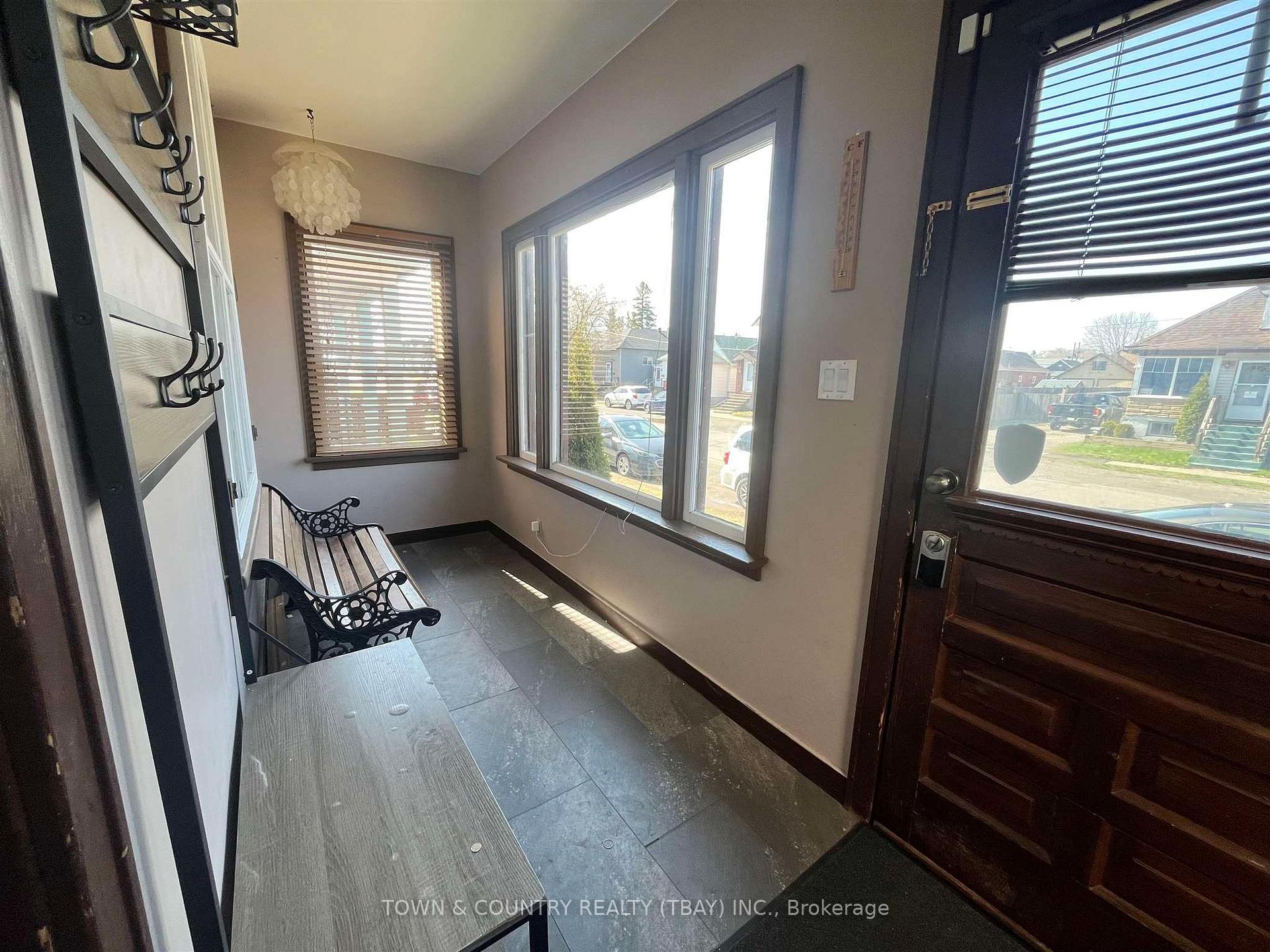 Photo 12 of 215 Heron Street, Thunder Bay, East End — HOMEH