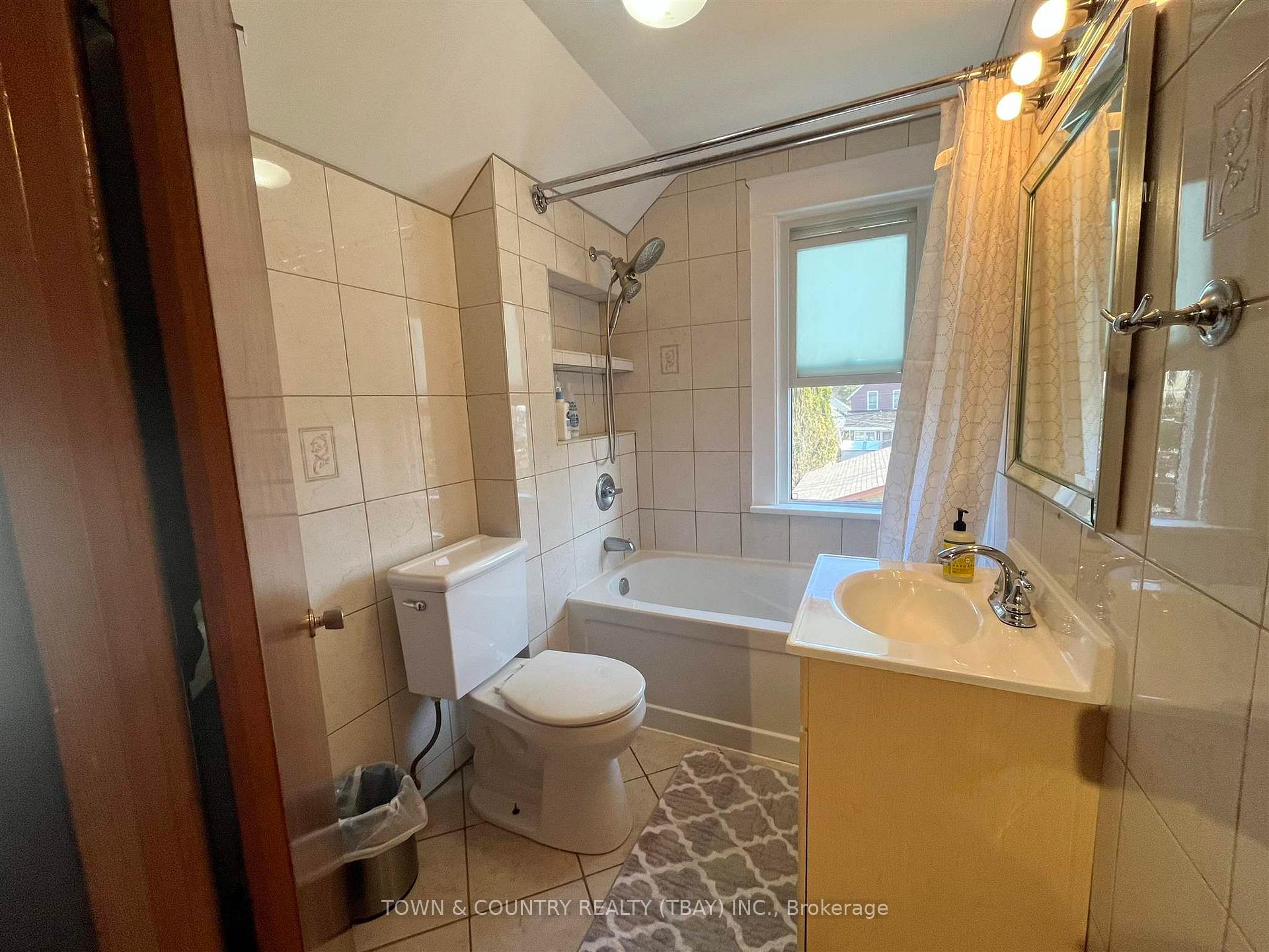 Photo 18 of 215 Heron Street, Thunder Bay, East End — HOMEH