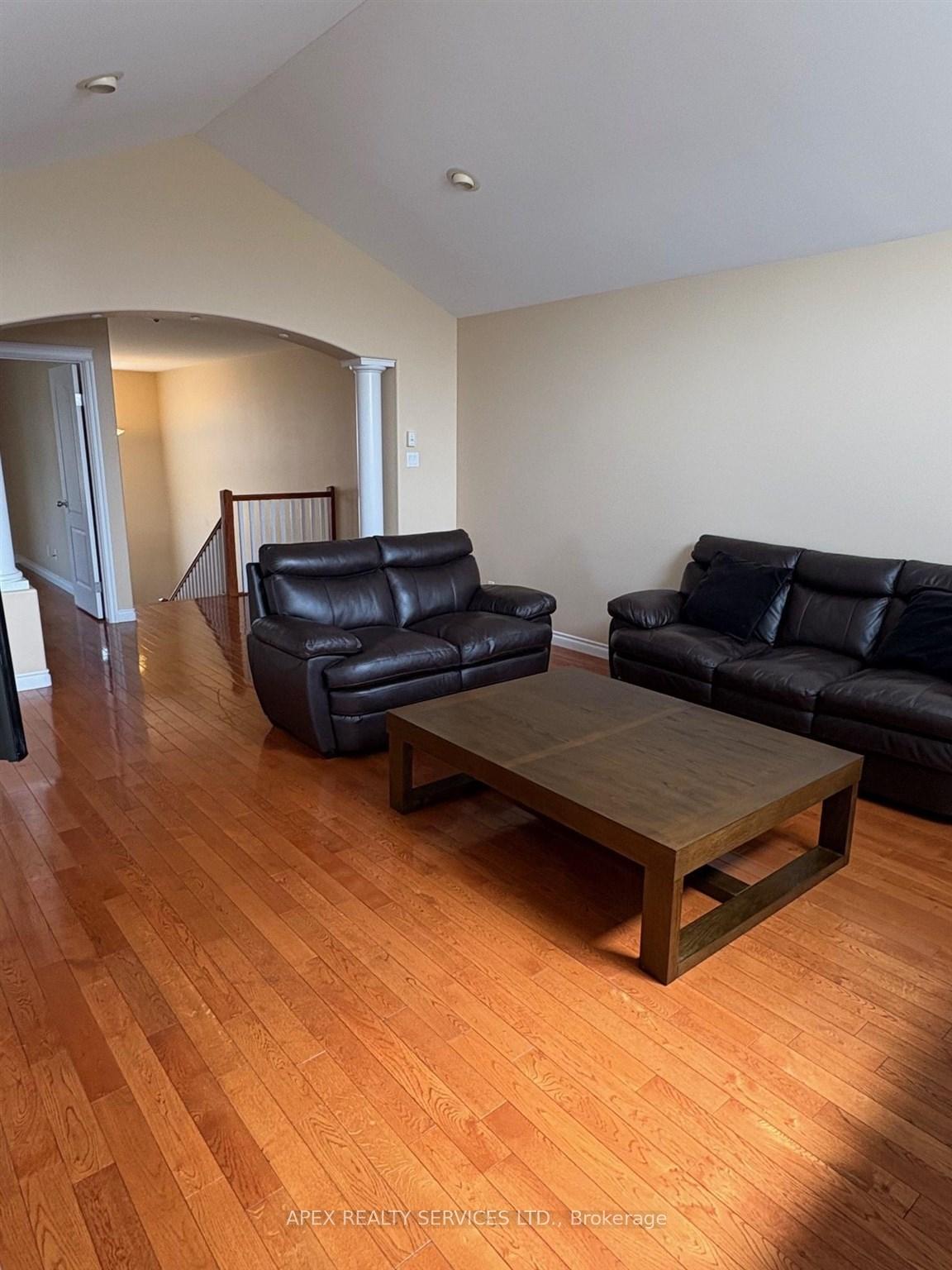 Photo 11 of 113 Wolverine Crescent, Thunder Bay, Parkdale — HOMEH