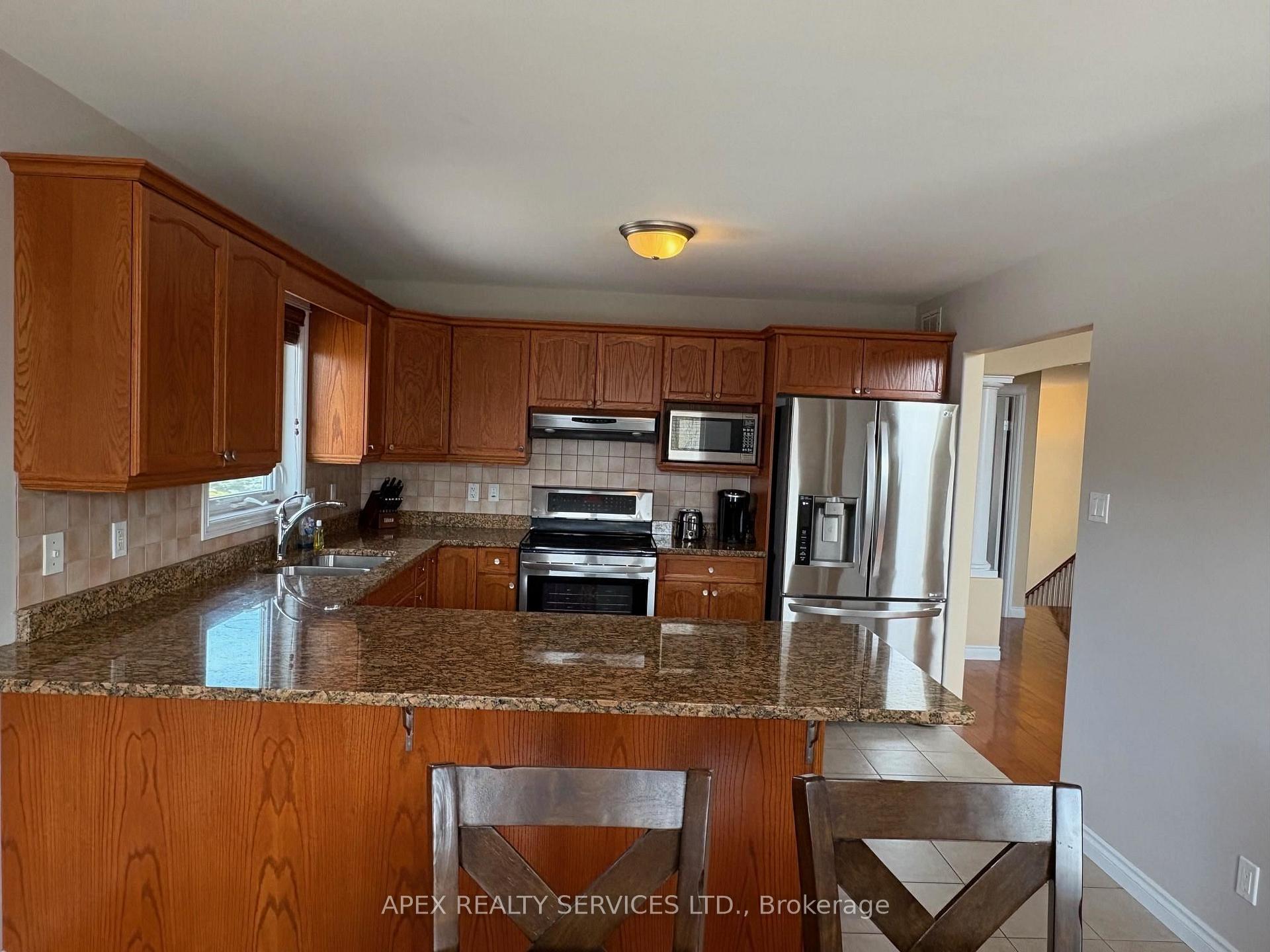 Photo 12 of 113 Wolverine Crescent, Thunder Bay, Parkdale — HOMEH