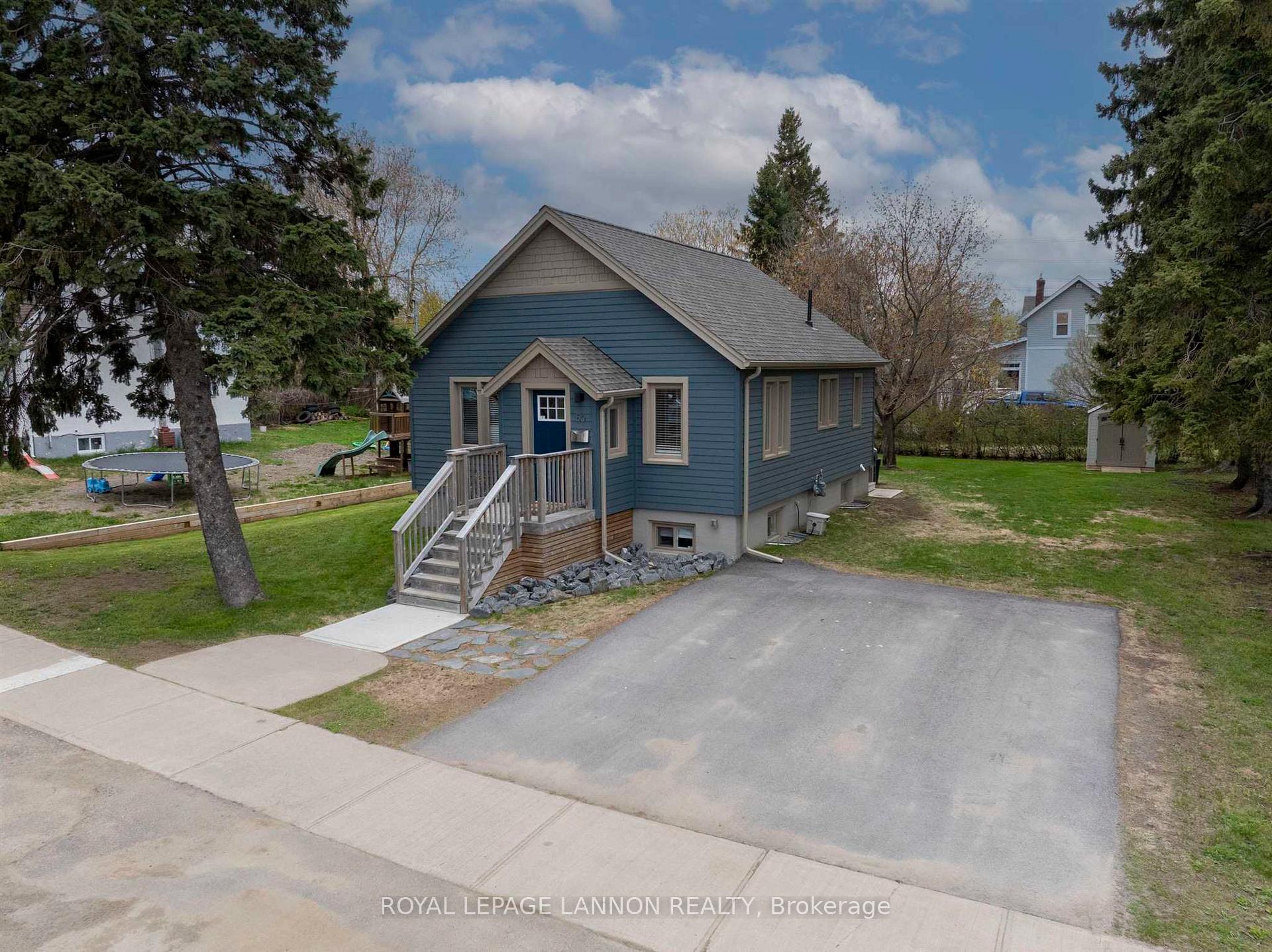 Photo 1 of 50 Sheppard Street, Thunder Bay, College Heights — HOMEH