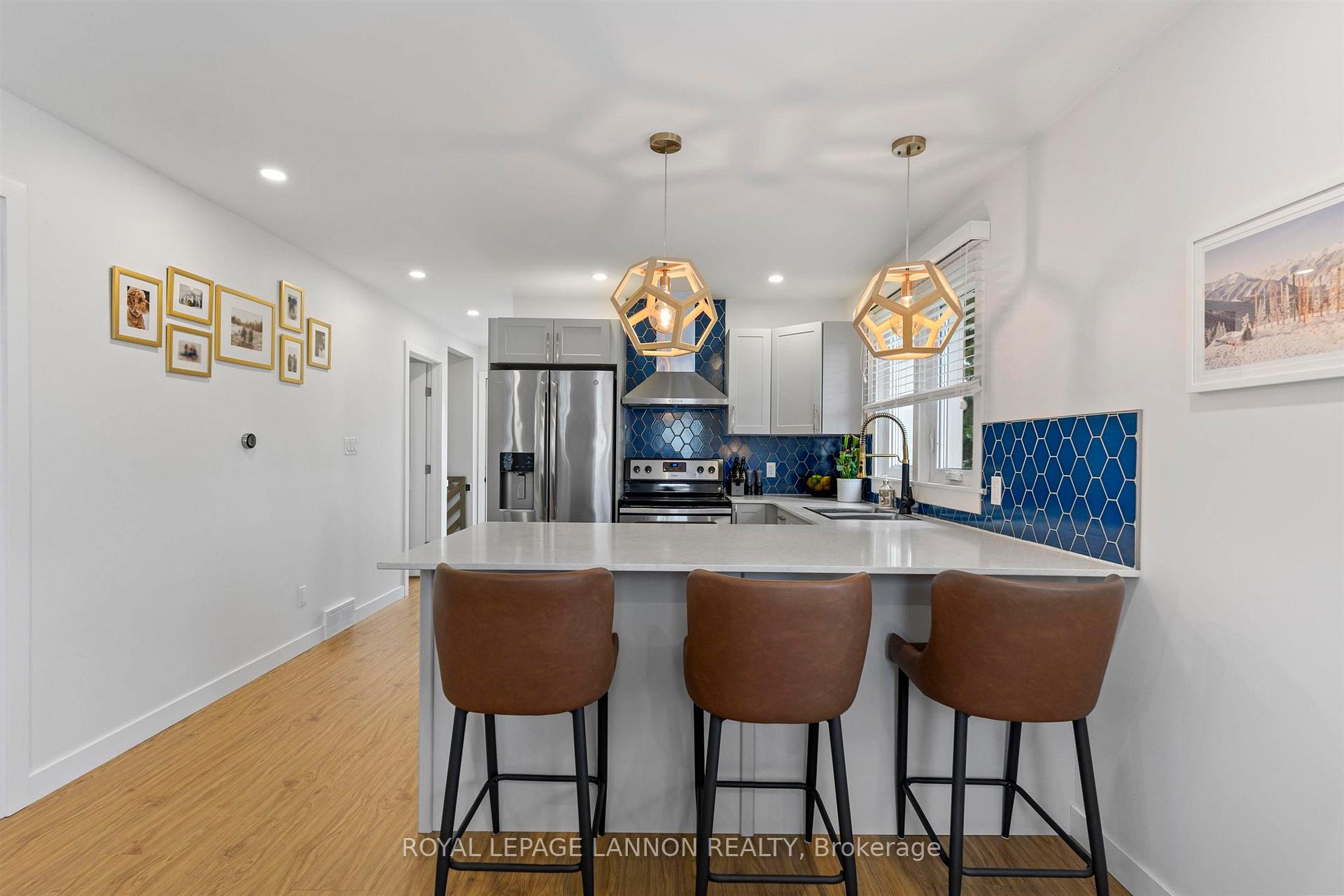 Photo 10 of 50 Sheppard Street, Thunder Bay, College Heights — HOMEH