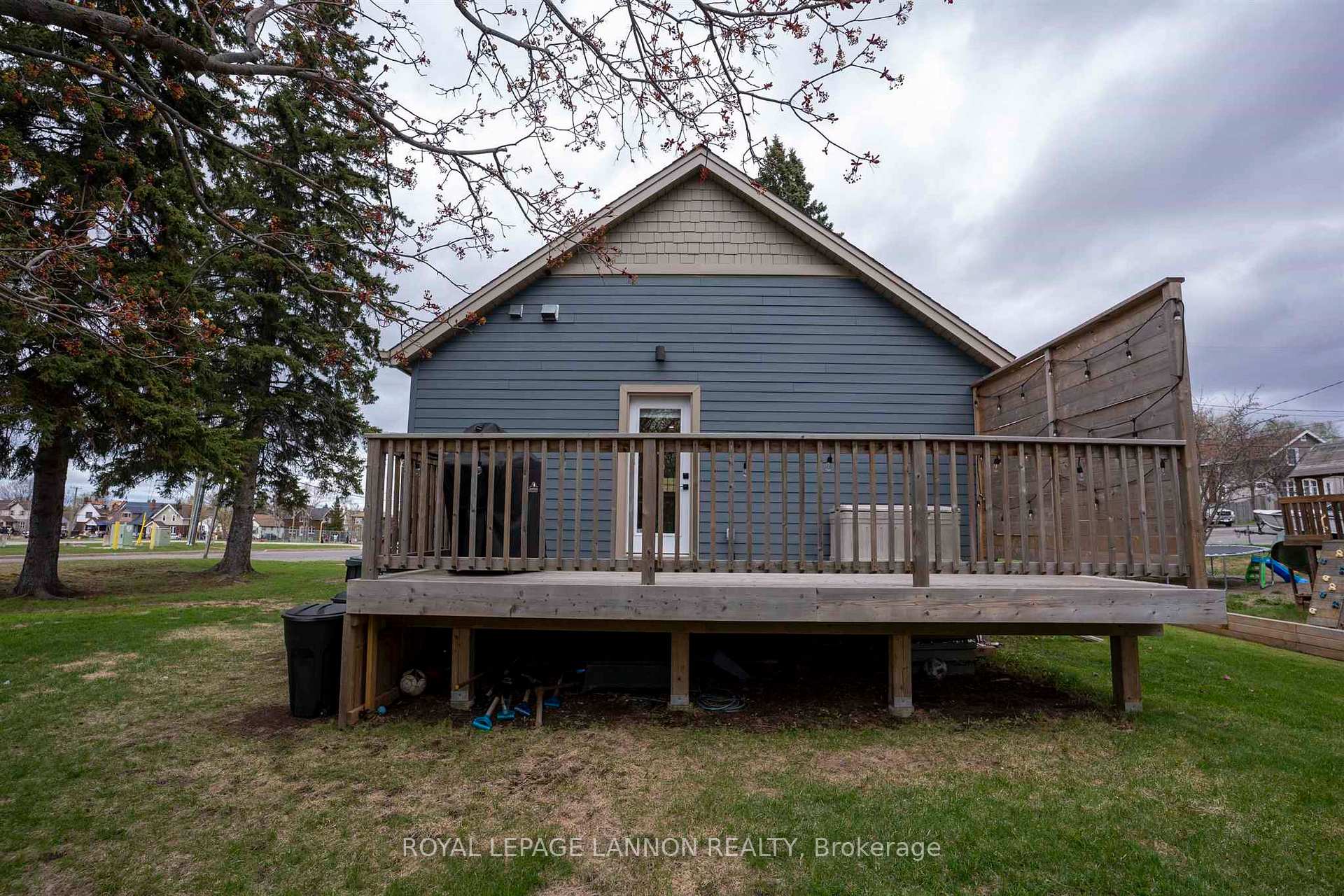 Photo 33 of 50 Sheppard Street, Thunder Bay, College Heights — HOMEH