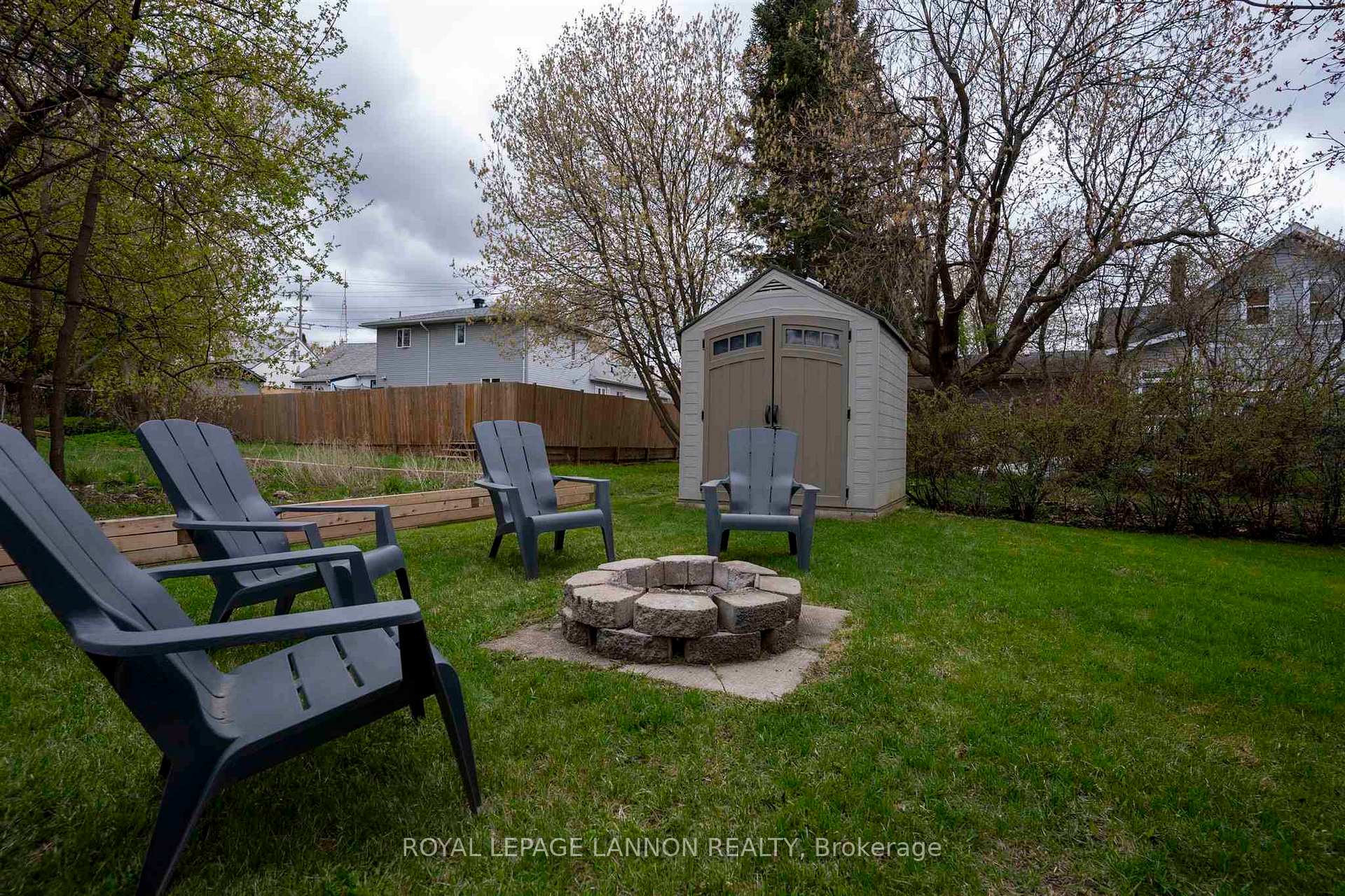 Photo 34 of 50 Sheppard Street, Thunder Bay, College Heights — HOMEH