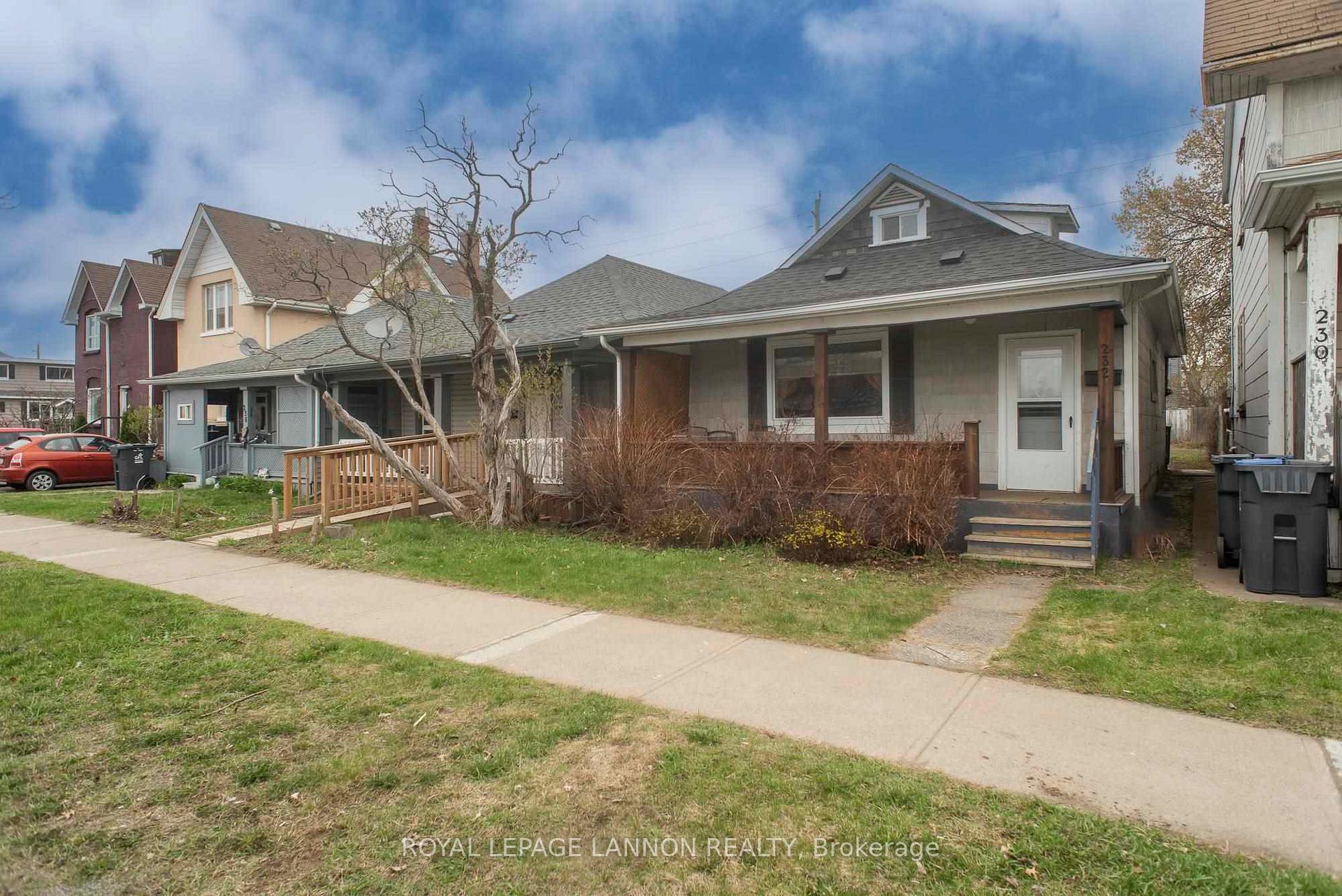 Front of 232 Archibald Street N