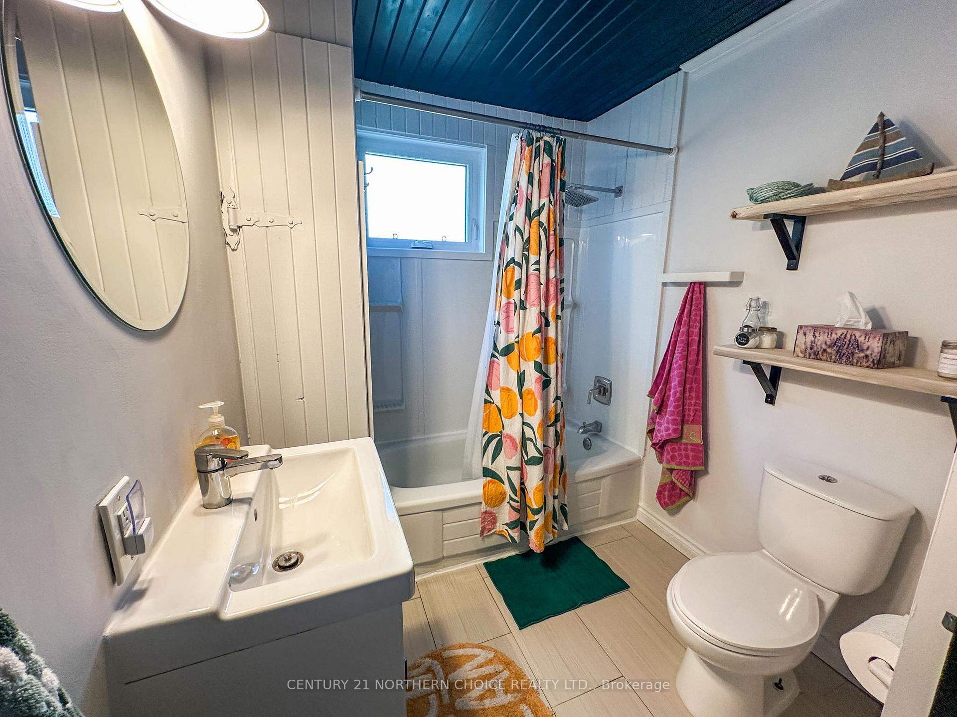 Photo 4 of 102 Mascott Avenue, Kenora, Ride Out — HOMEH