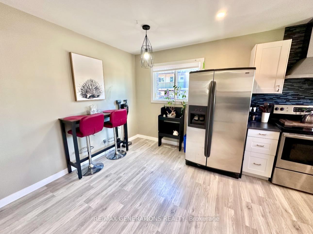 Photo 6 of 321 Munro Street, Thunder Bay, Shuniah — HOMEH