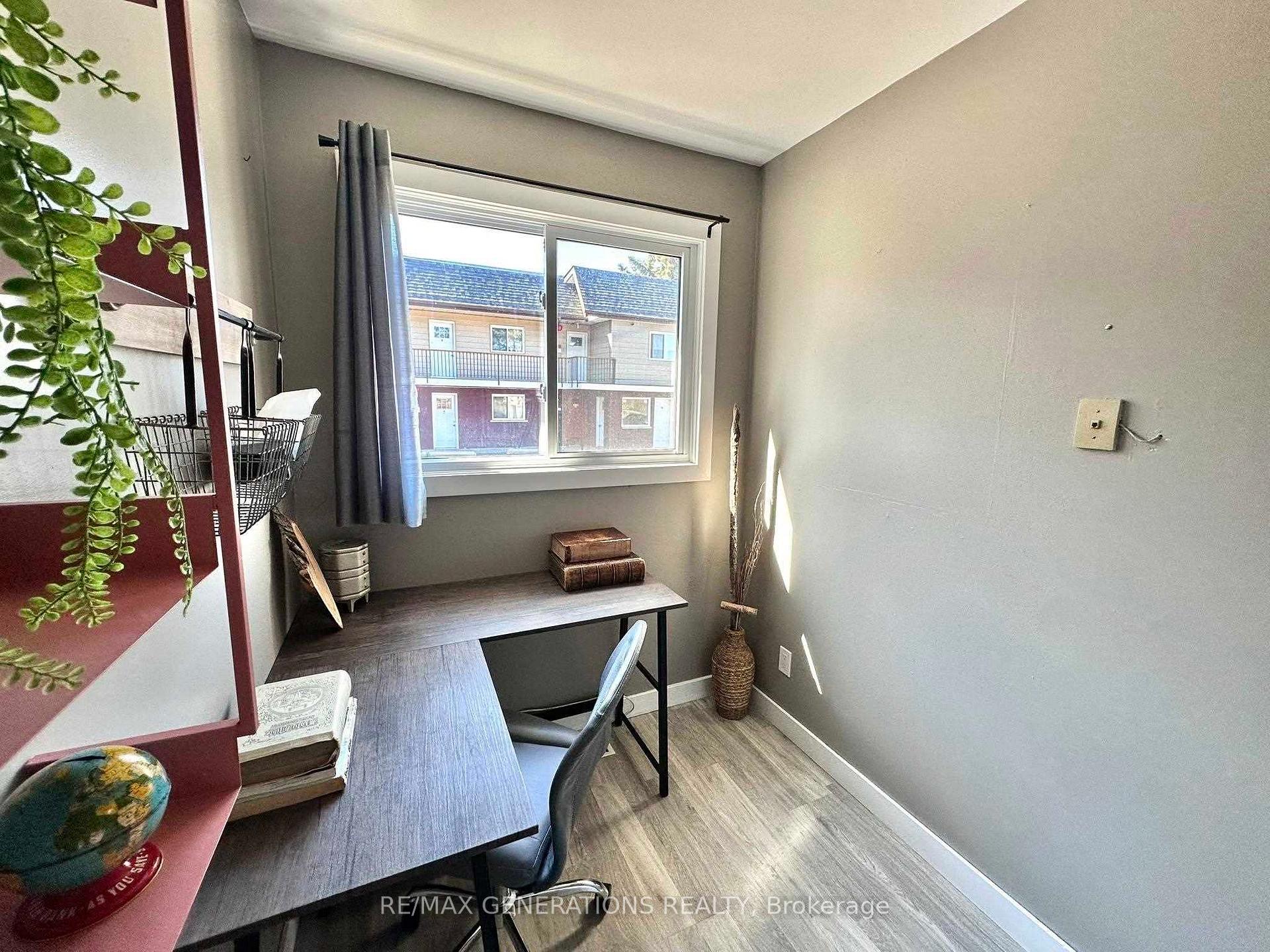 Photo 10 of 321 Munro Street, Thunder Bay, Shuniah — HOMEH