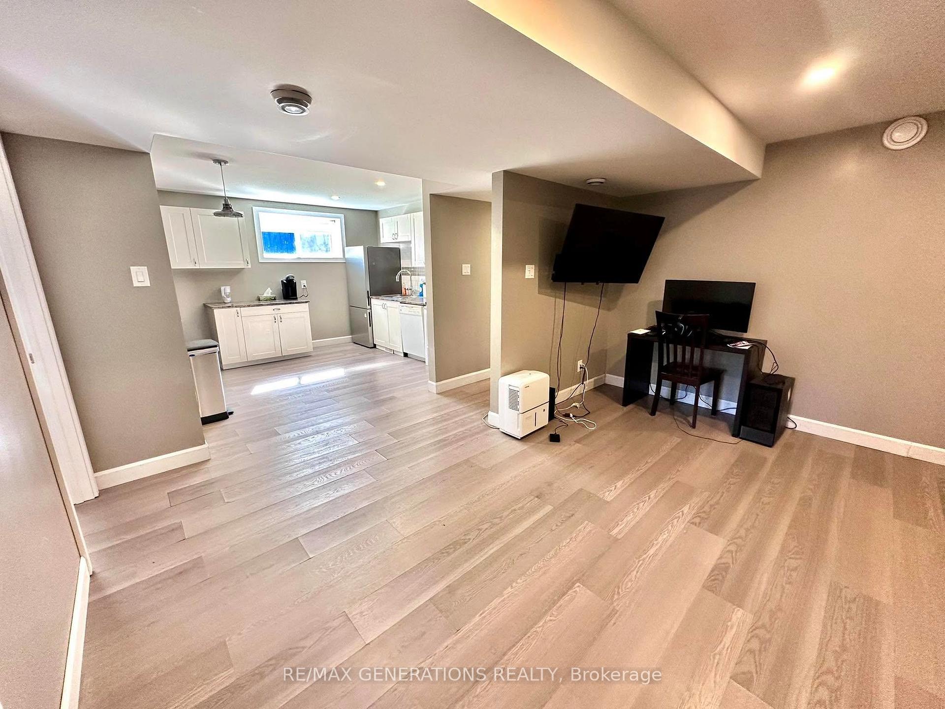 Photo 25 of 321 Munro Street, Thunder Bay, Shuniah — HOMEH