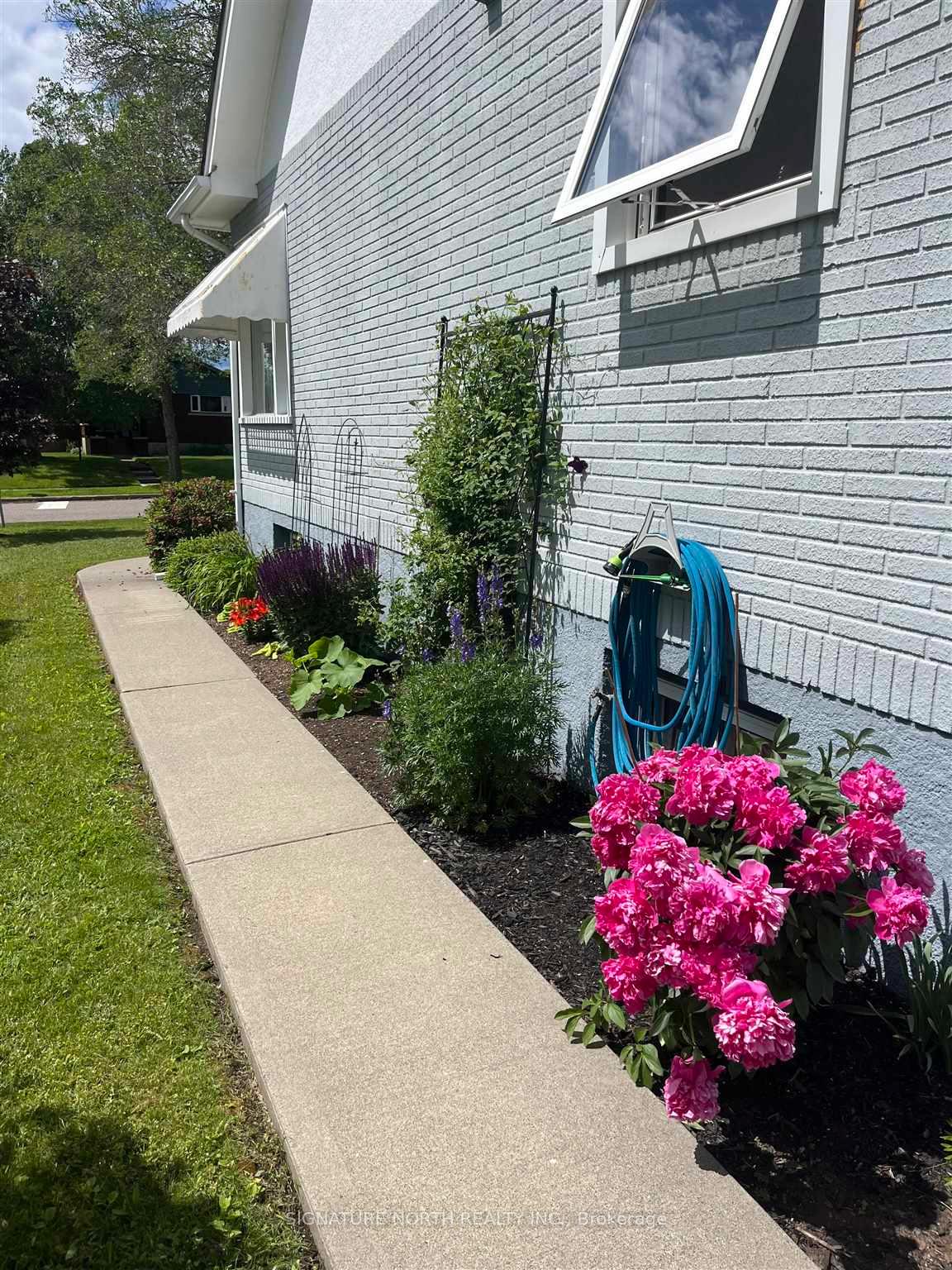 Photo 8 of 103 Ray Blvd, Thunder Bay, Mariday Heights — HOMEH