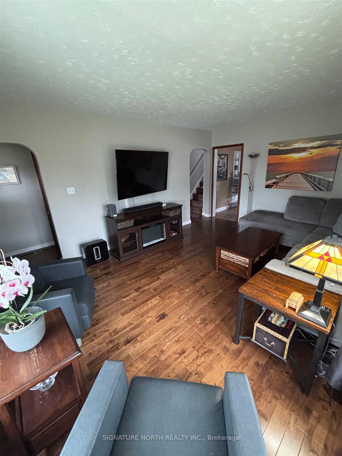 Photo 20 of 103 Ray Blvd, Thunder Bay, Mariday Heights — HOMEH
