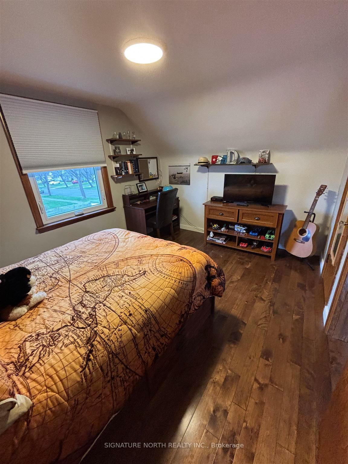 Photo 32 of 103 Ray Blvd, Thunder Bay, Mariday Heights — HOMEH
