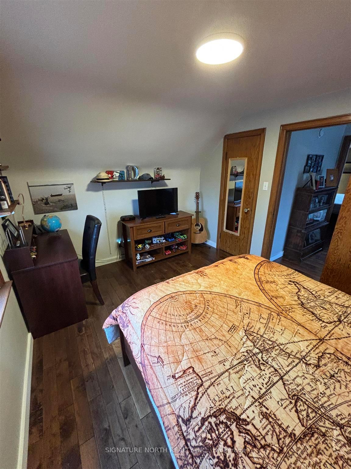 Photo 33 of 103 Ray Blvd, Thunder Bay, Mariday Heights — HOMEH