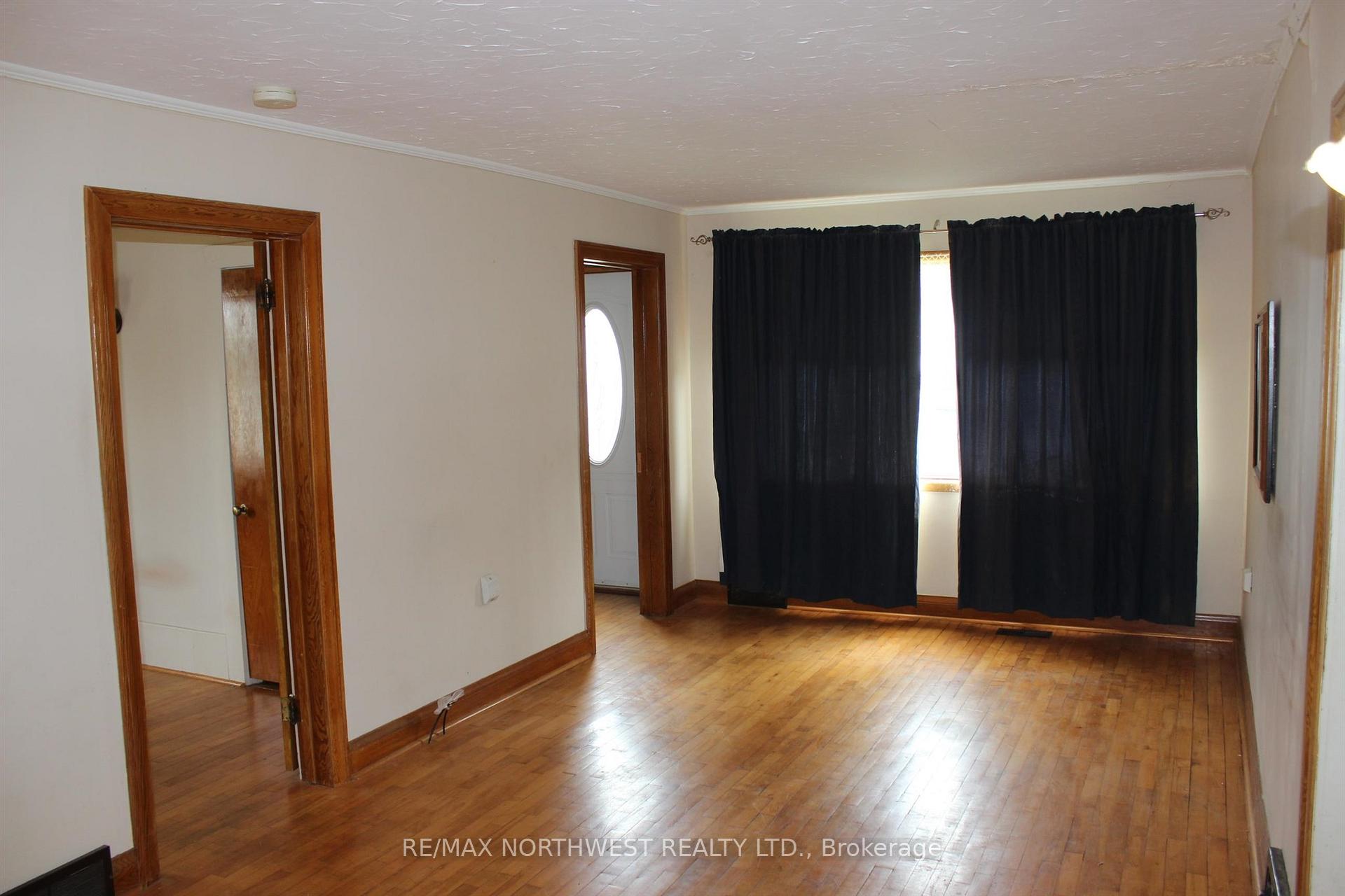 Photo 21 of 105 Fourth St, Rainy River — HOMEH