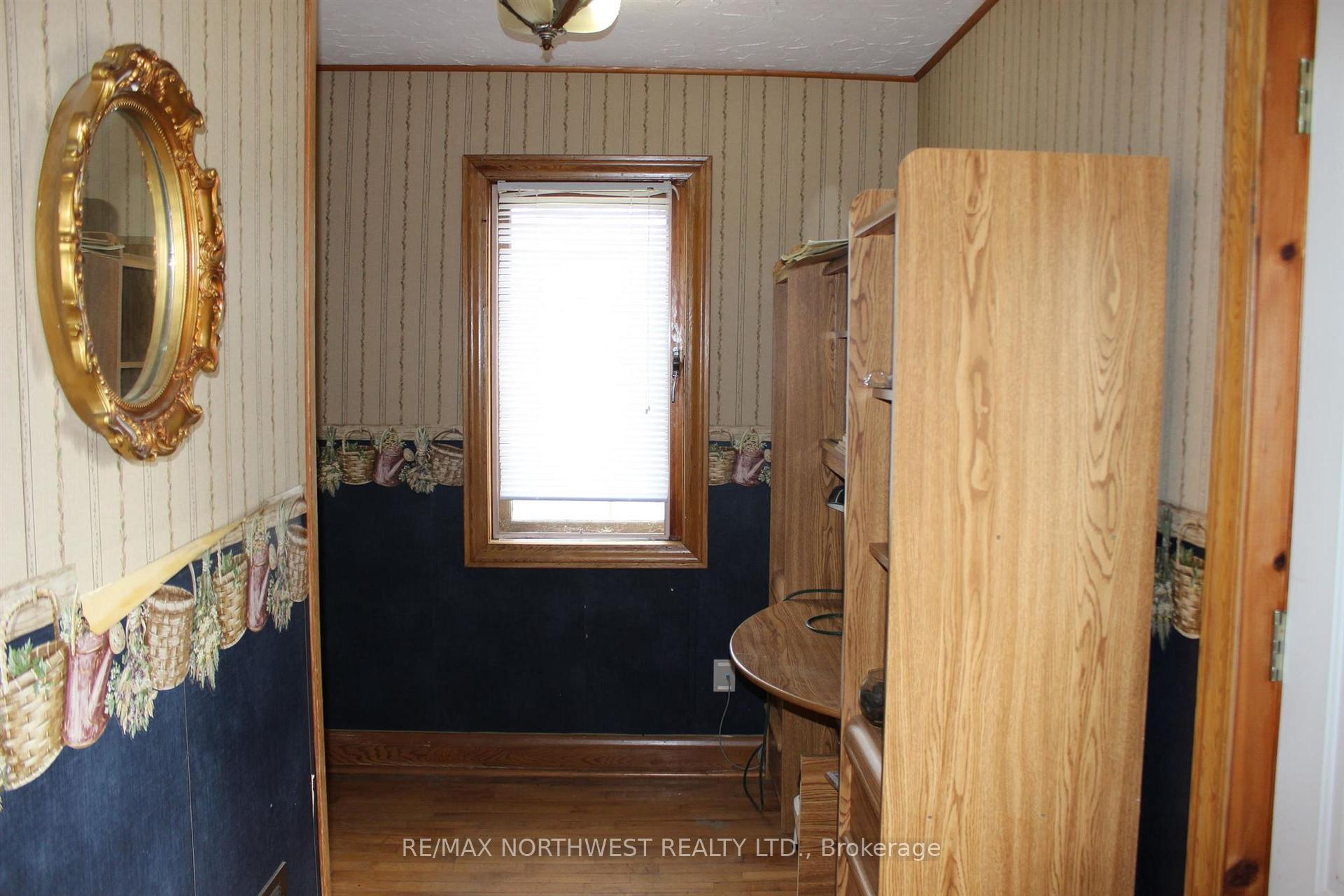 Photo 31 of 105 Fourth St, Rainy River — HOMEH