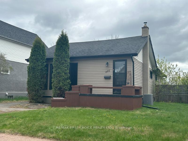 Photo 1 of 226 Amelia Street E, Thunder Bay, Westfort — HOMEH