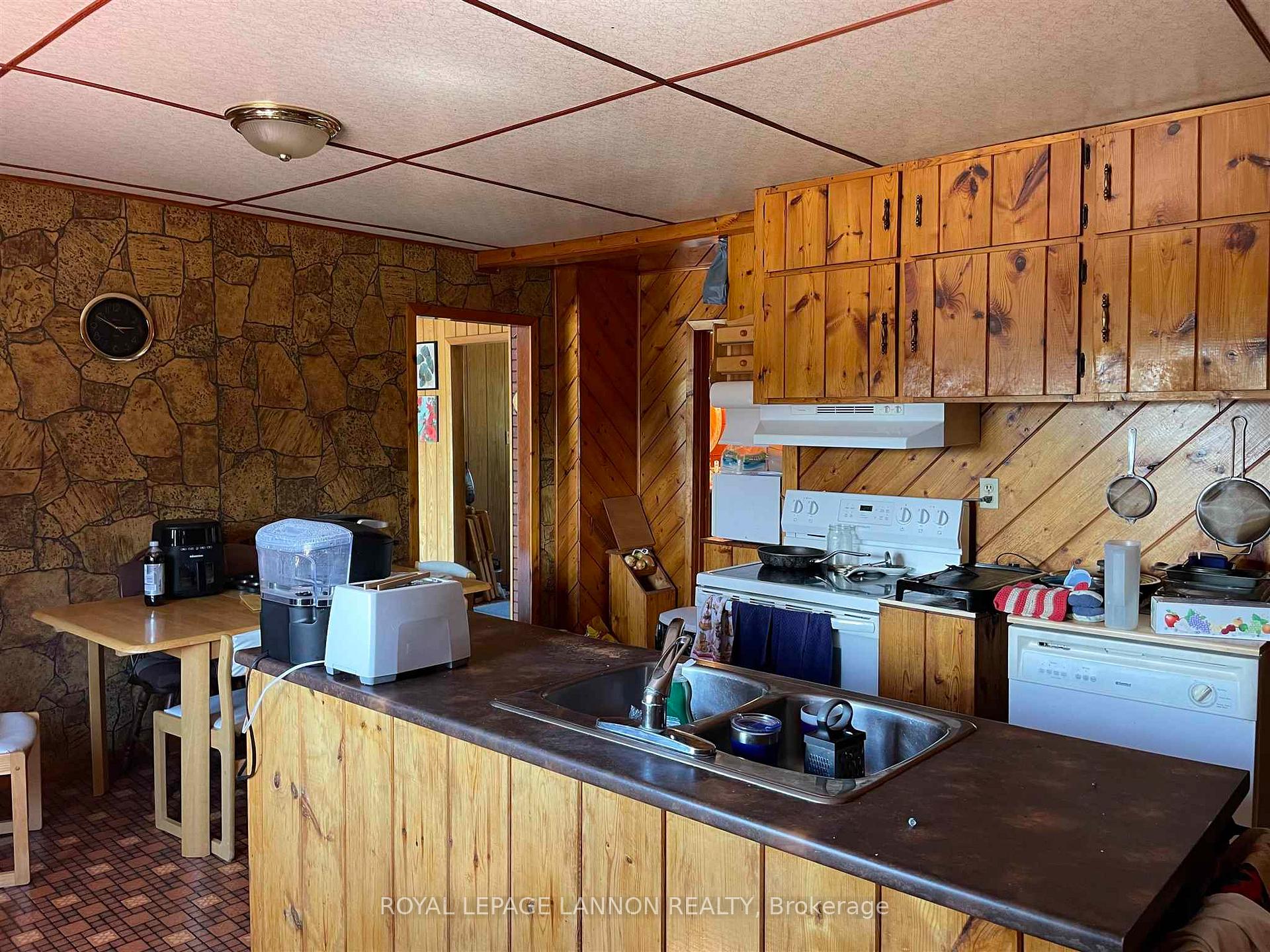 Photo 5 of 5555 Hwy 17, Thunder Bay Remote Area — HOMEH