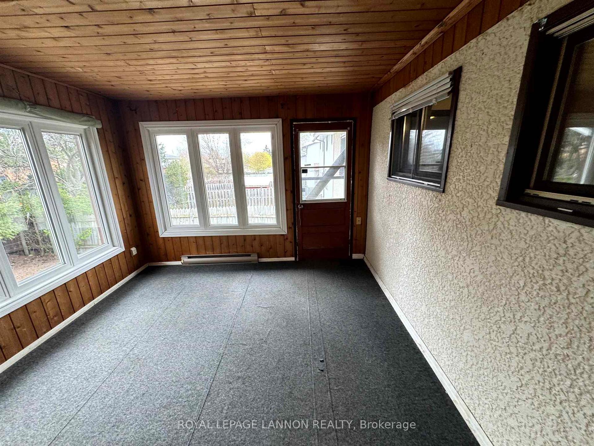Photo 18 of 946 John Street, Thunder Bay, Forest Park — HOMEH