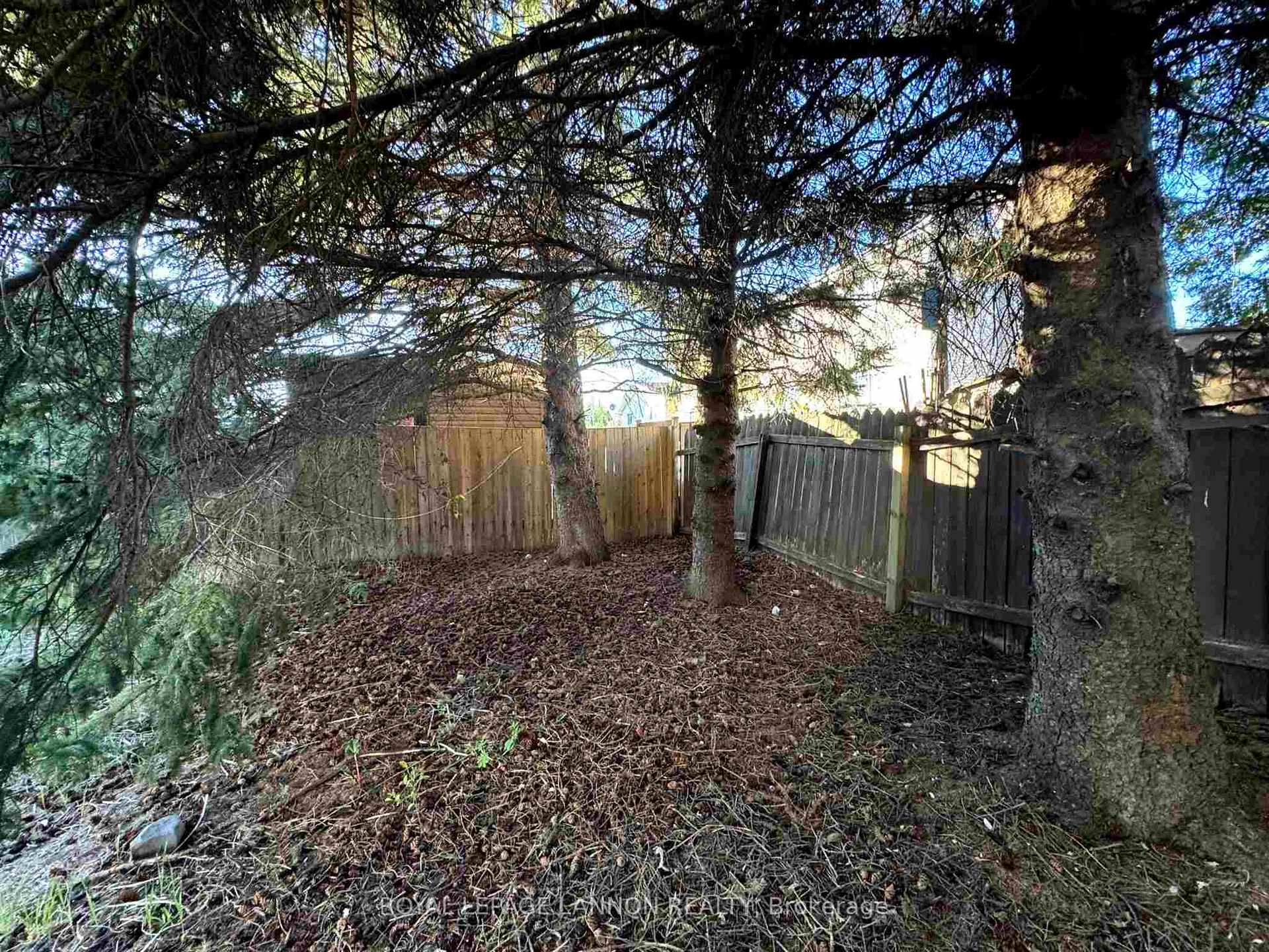 Photo 36 of 946 John Street, Thunder Bay, Forest Park — HOMEH