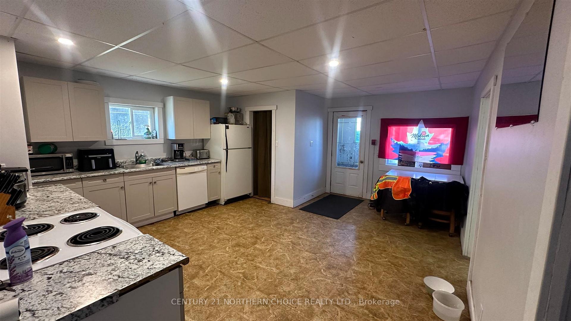 Photo 14 of 21 Scramble Avenue, Kenora, Ride Out — HOMEH