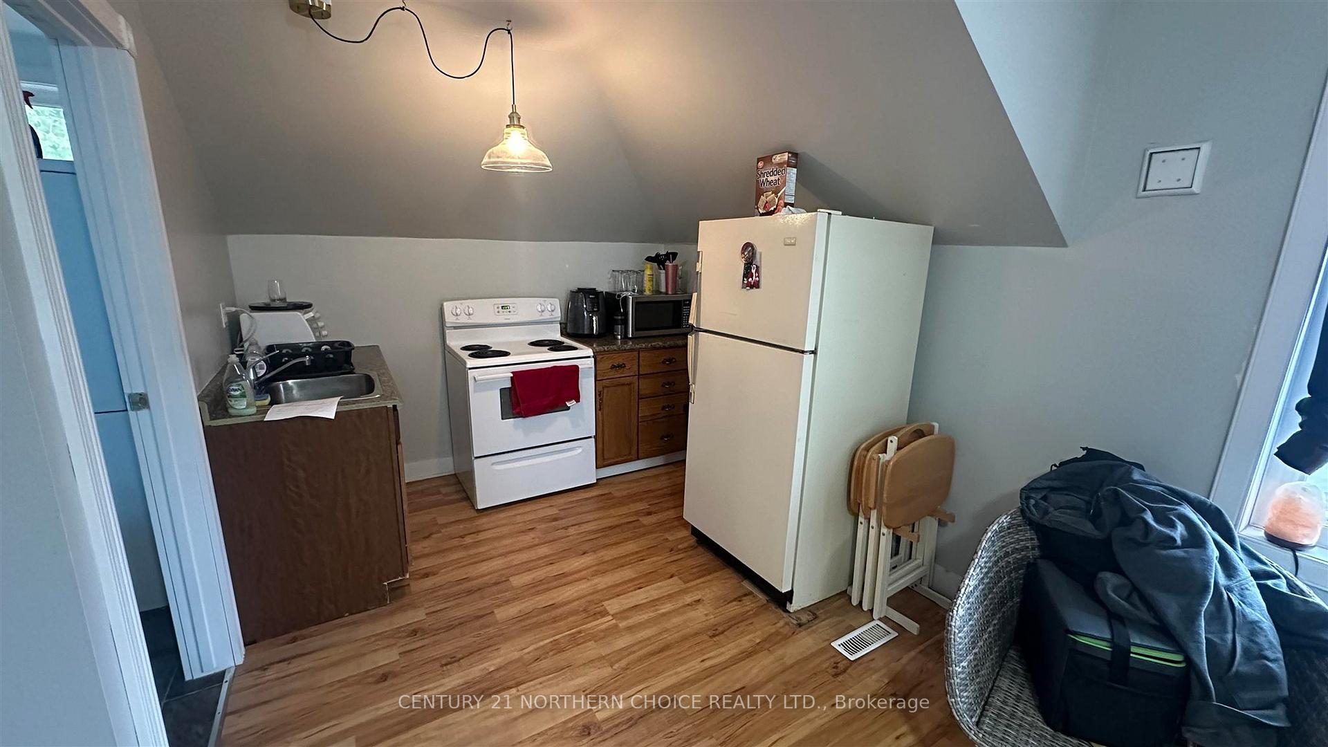Photo 22 of 21 Scramble Avenue, Kenora, Ride Out — HOMEH