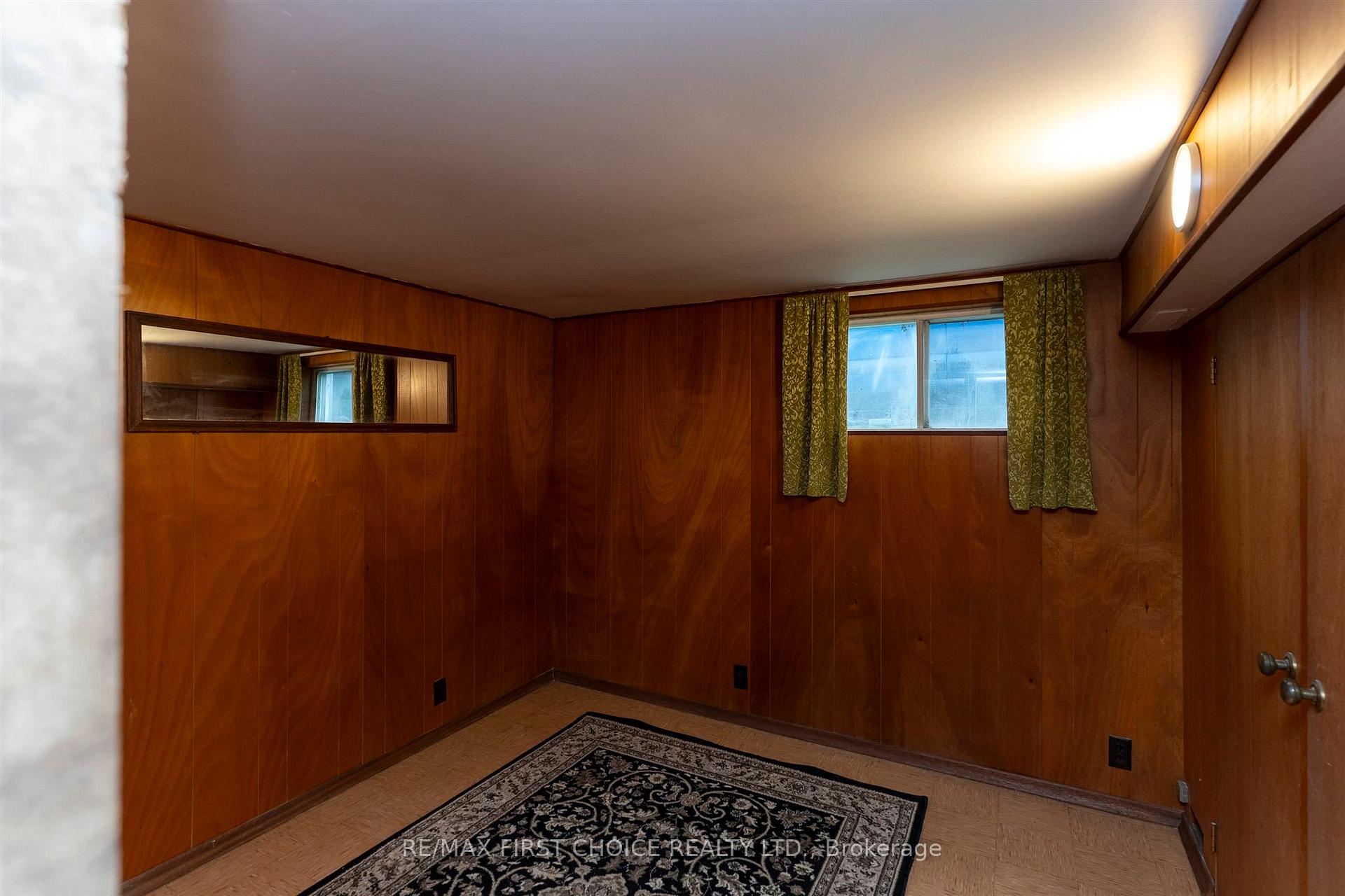 Photo 22 of 355 Francis Street E, Thunder Bay, Westfort — HOMEH