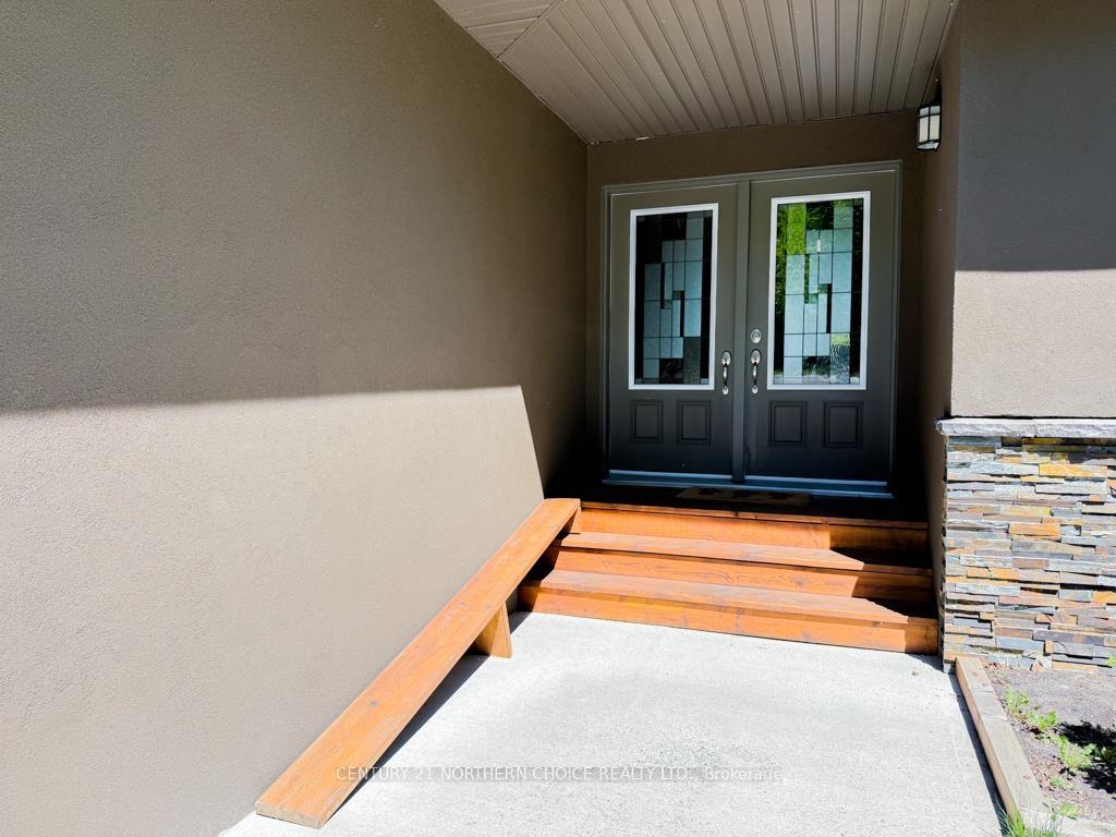 Photo 5 of 20 Birchwood Crescent, Kenora, Pinecrest — HOMEH