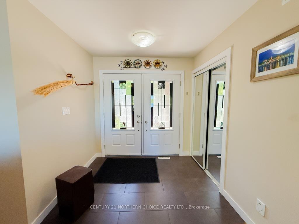 Photo 6 of 20 Birchwood Crescent, Kenora, Pinecrest — HOMEH