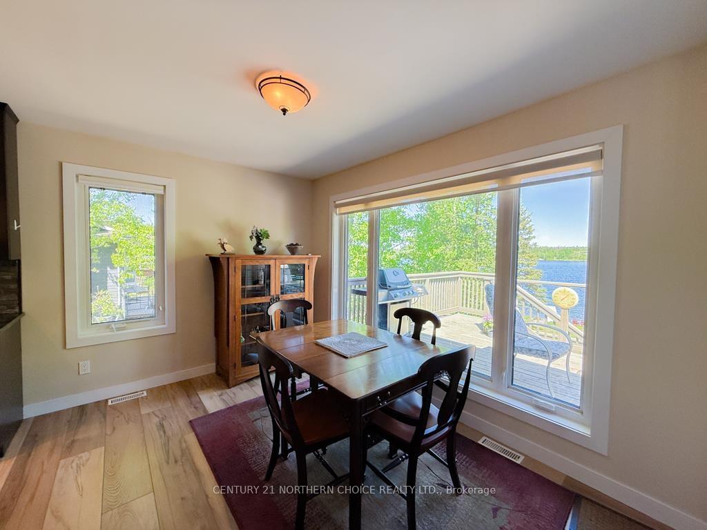 Photo 13 of 20 Birchwood Crescent, Kenora, Pinecrest — HOMEH