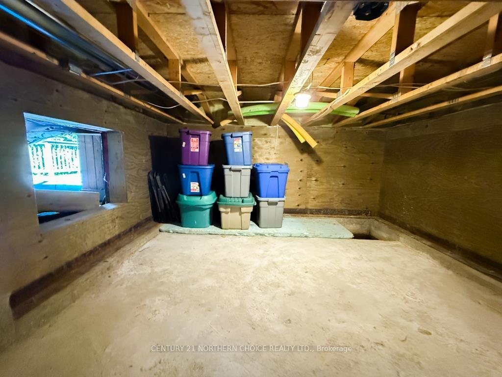 Photo 33 of 20 Birchwood Crescent, Kenora, Pinecrest — HOMEH