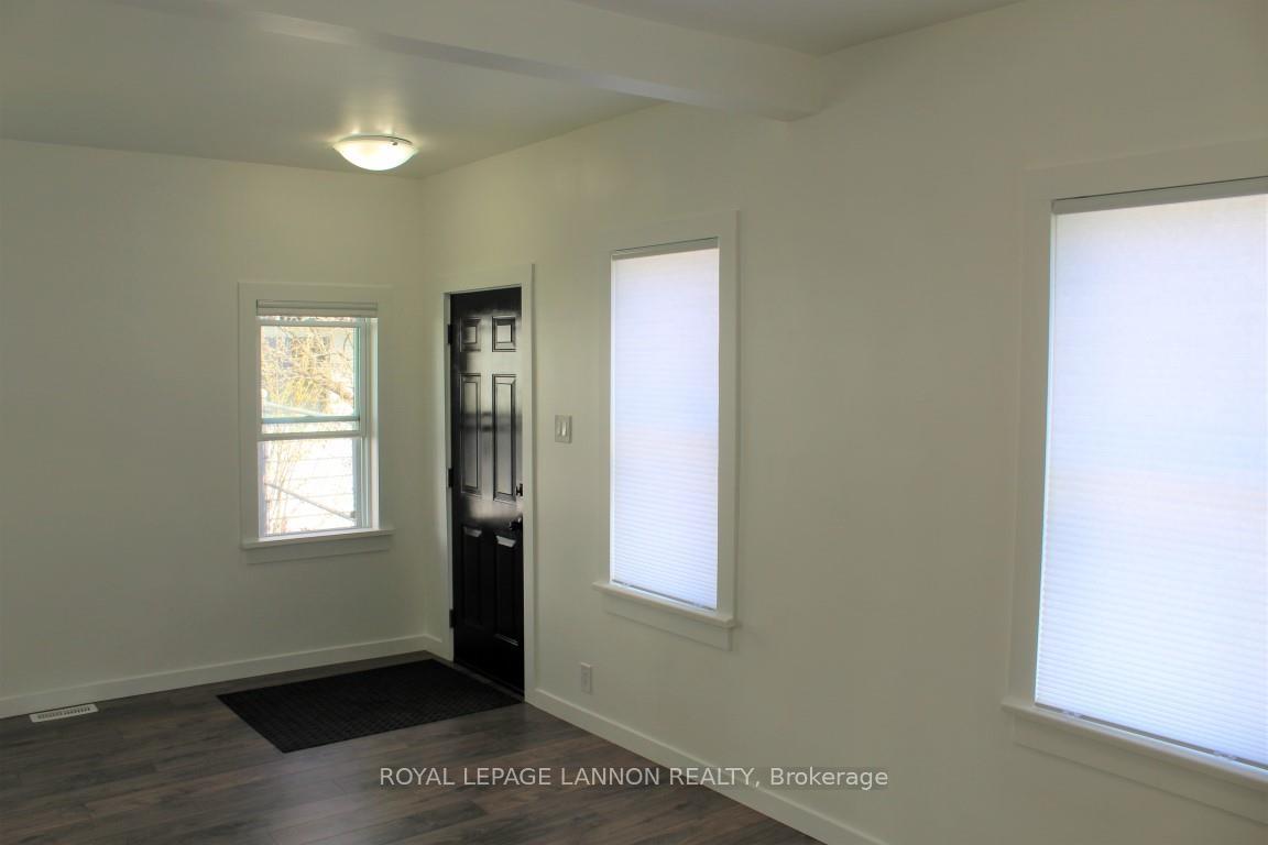 Photo 2 of 605 Prince Arthur Boulevard, Thunder Bay, East End — HOMEH