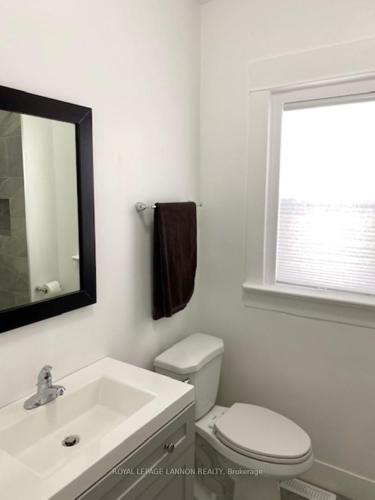 Photo 13 of 605 Prince Arthur Boulevard, Thunder Bay, East End — HOMEH