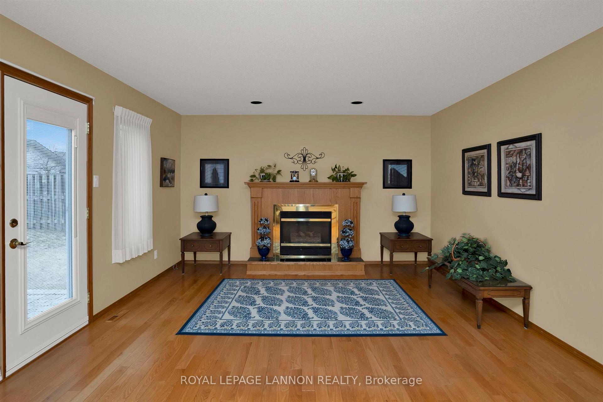 Photo 13 of 120 Wolverine Crescent, Thunder Bay, Parkdale — HOMEH